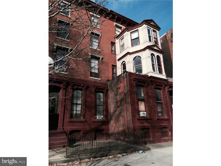 POINT BREEZE - Commercial Sale