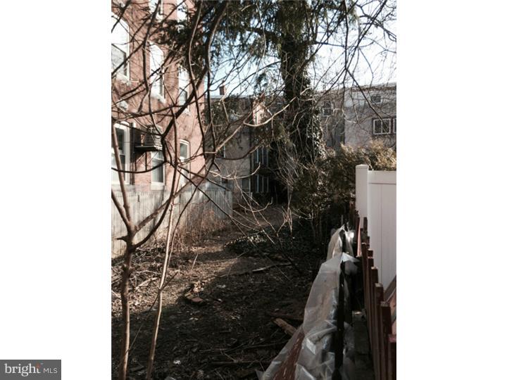 POINT BREEZE - Commercial Sale