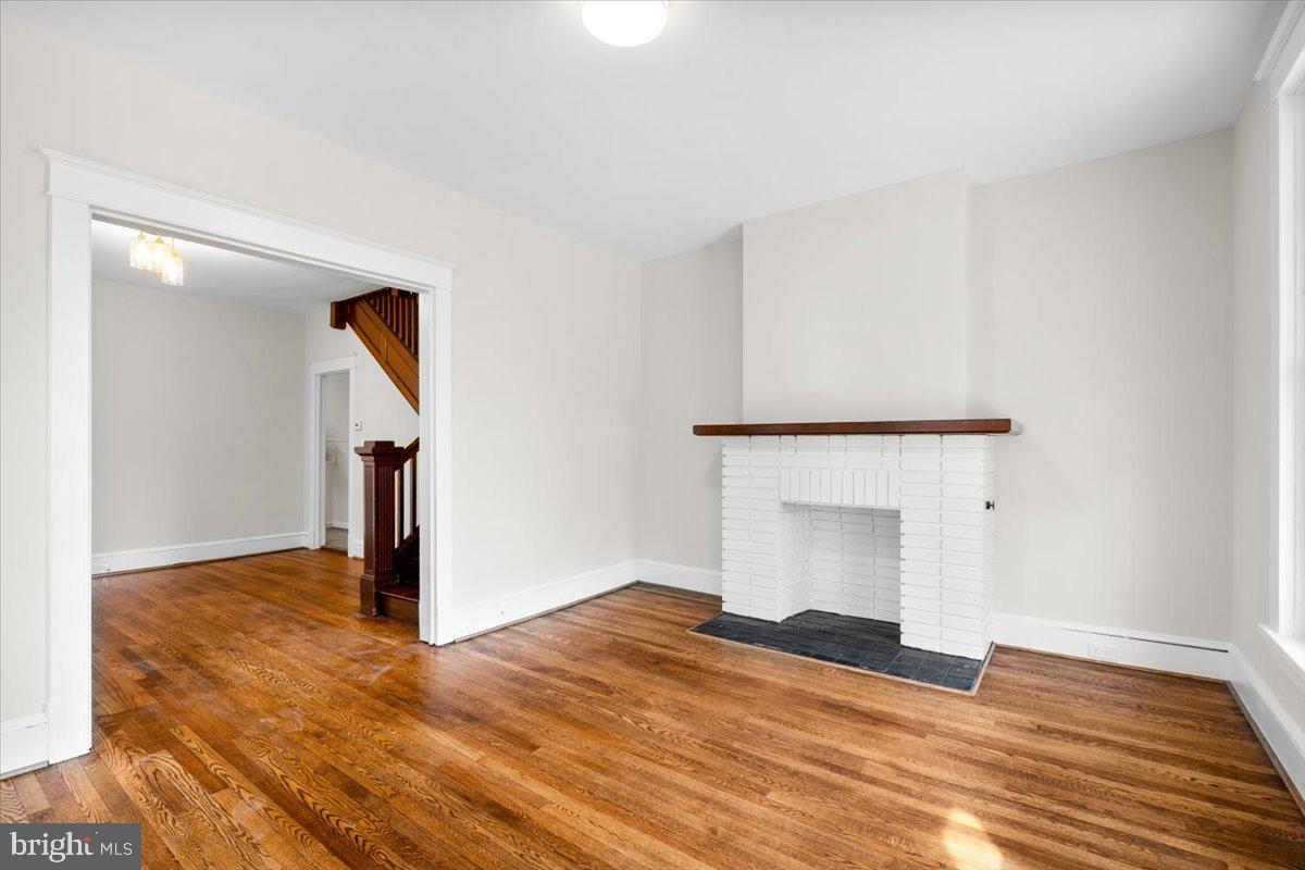 DOWNTOWN FREDERICK - Residential Lease