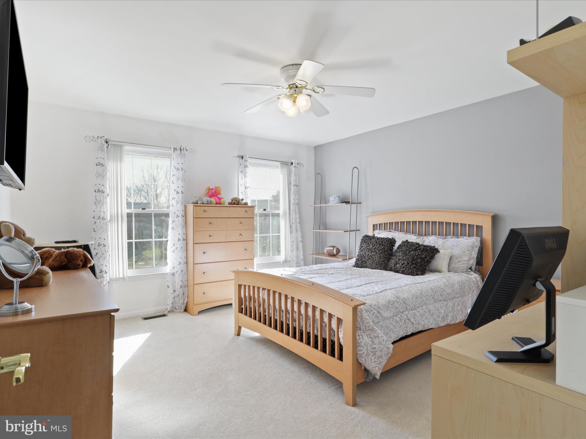 WELLINGTON/CLOVERHILL - Residential