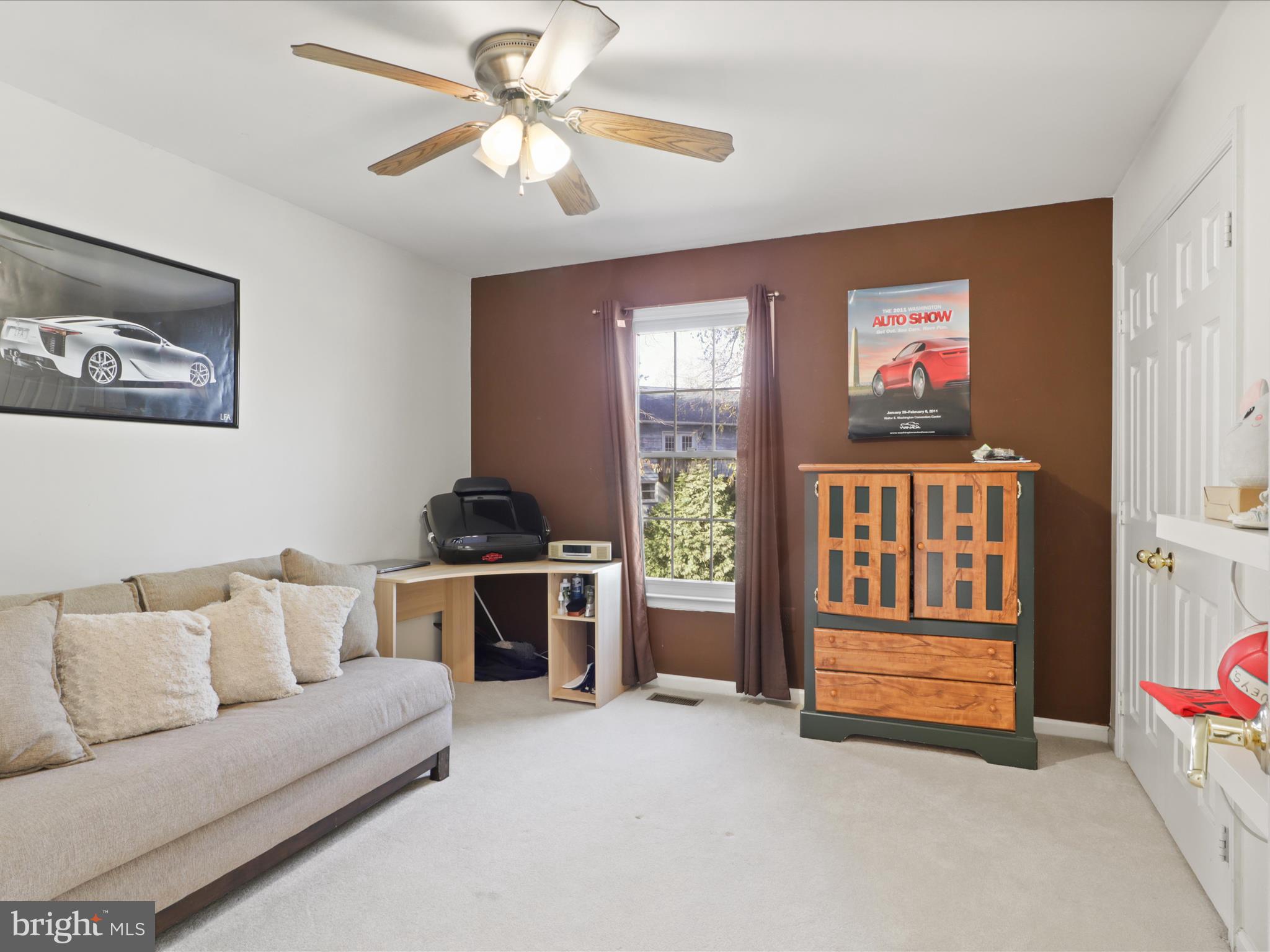 WELLINGTON/CLOVERHILL - Residential