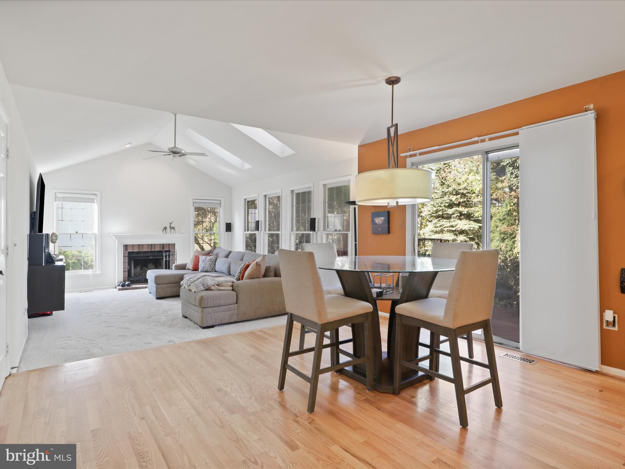 WELLINGTON/CLOVERHILL - Residential