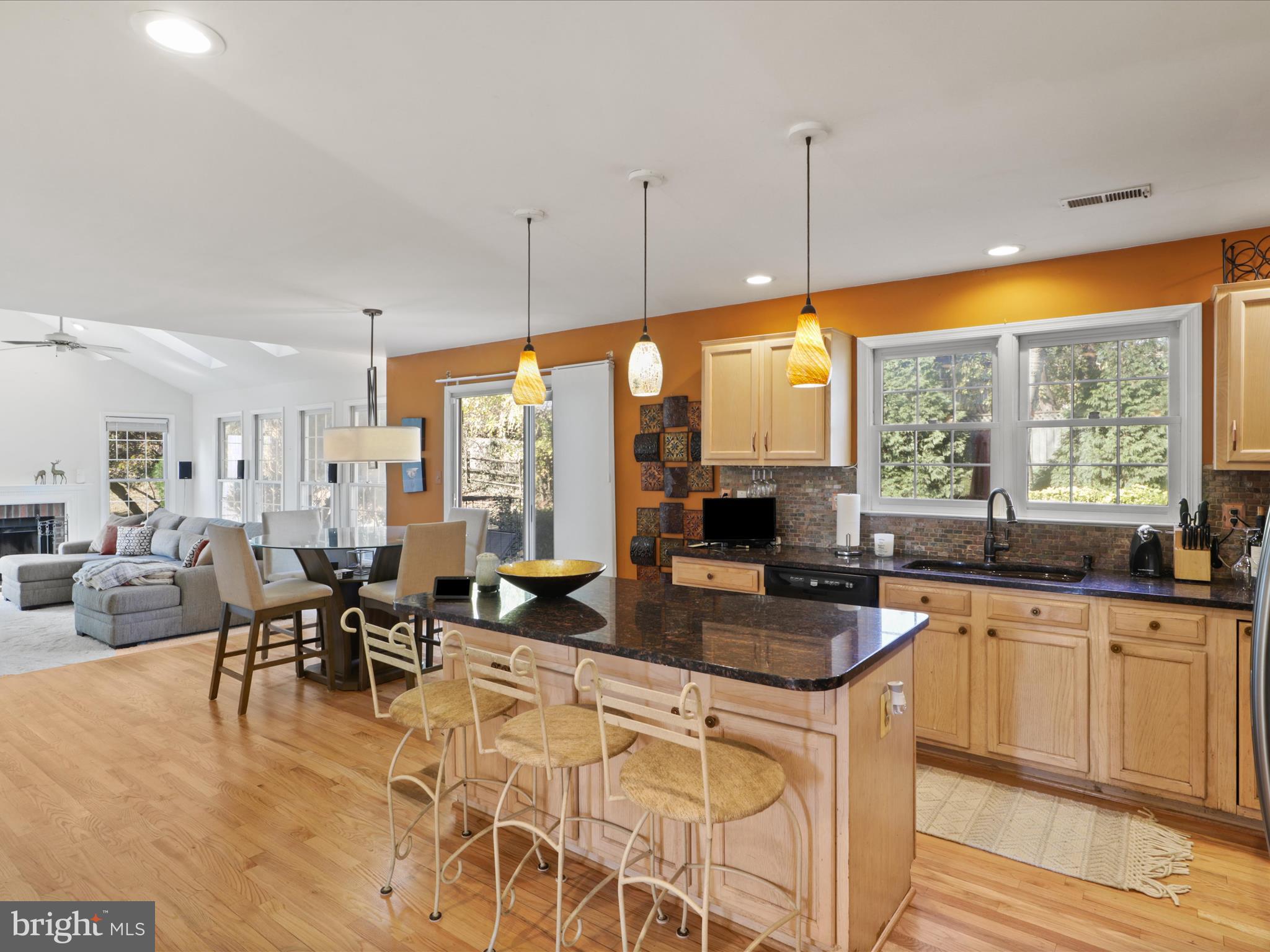 WELLINGTON/CLOVERHILL - Residential