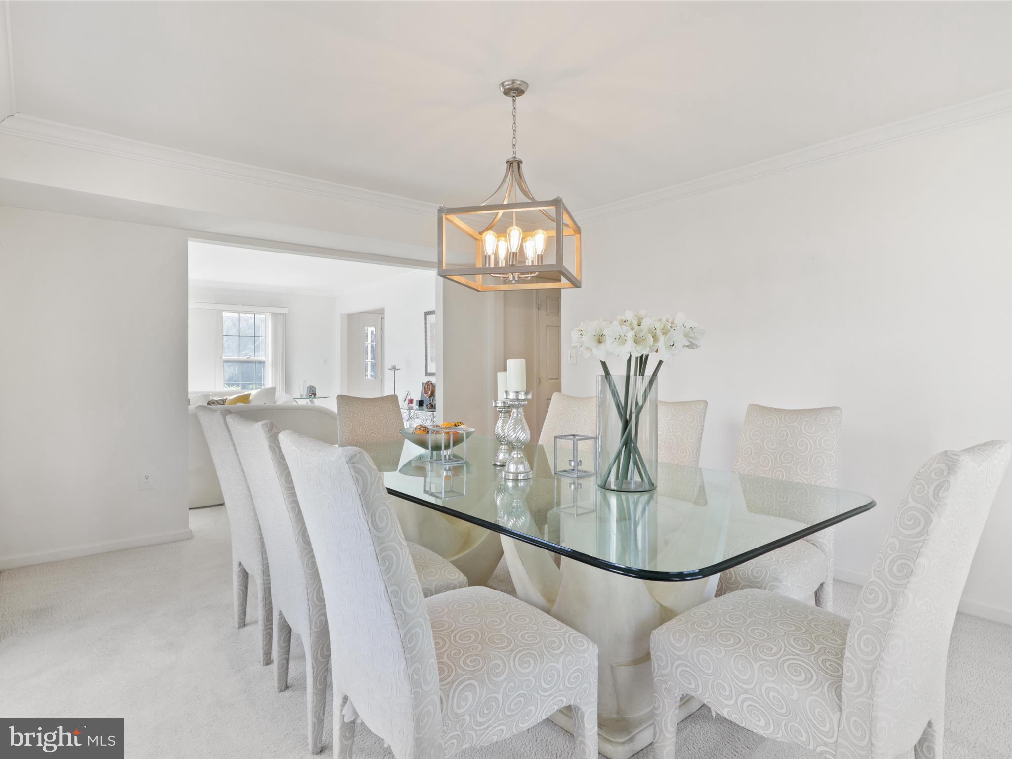 WELLINGTON/CLOVERHILL - Residential