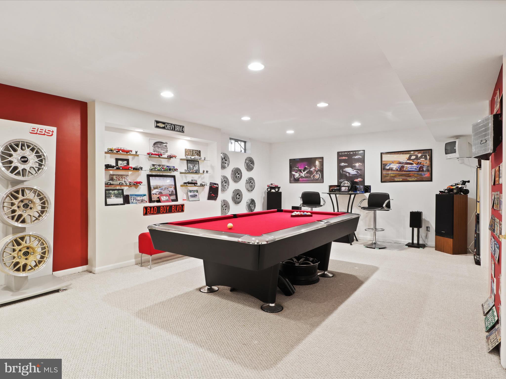 WELLINGTON/CLOVERHILL - Residential