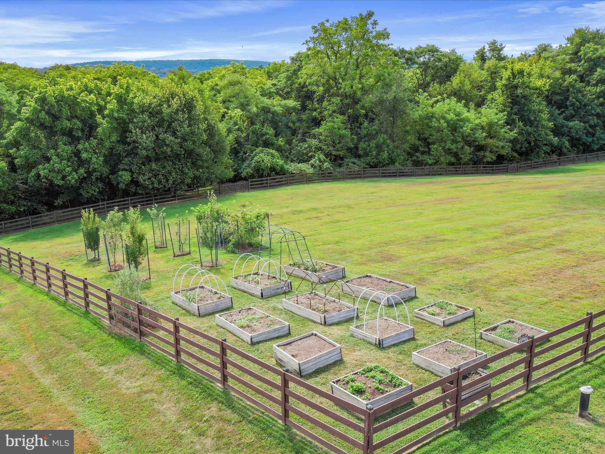 ENGLE CROSSING - Residential