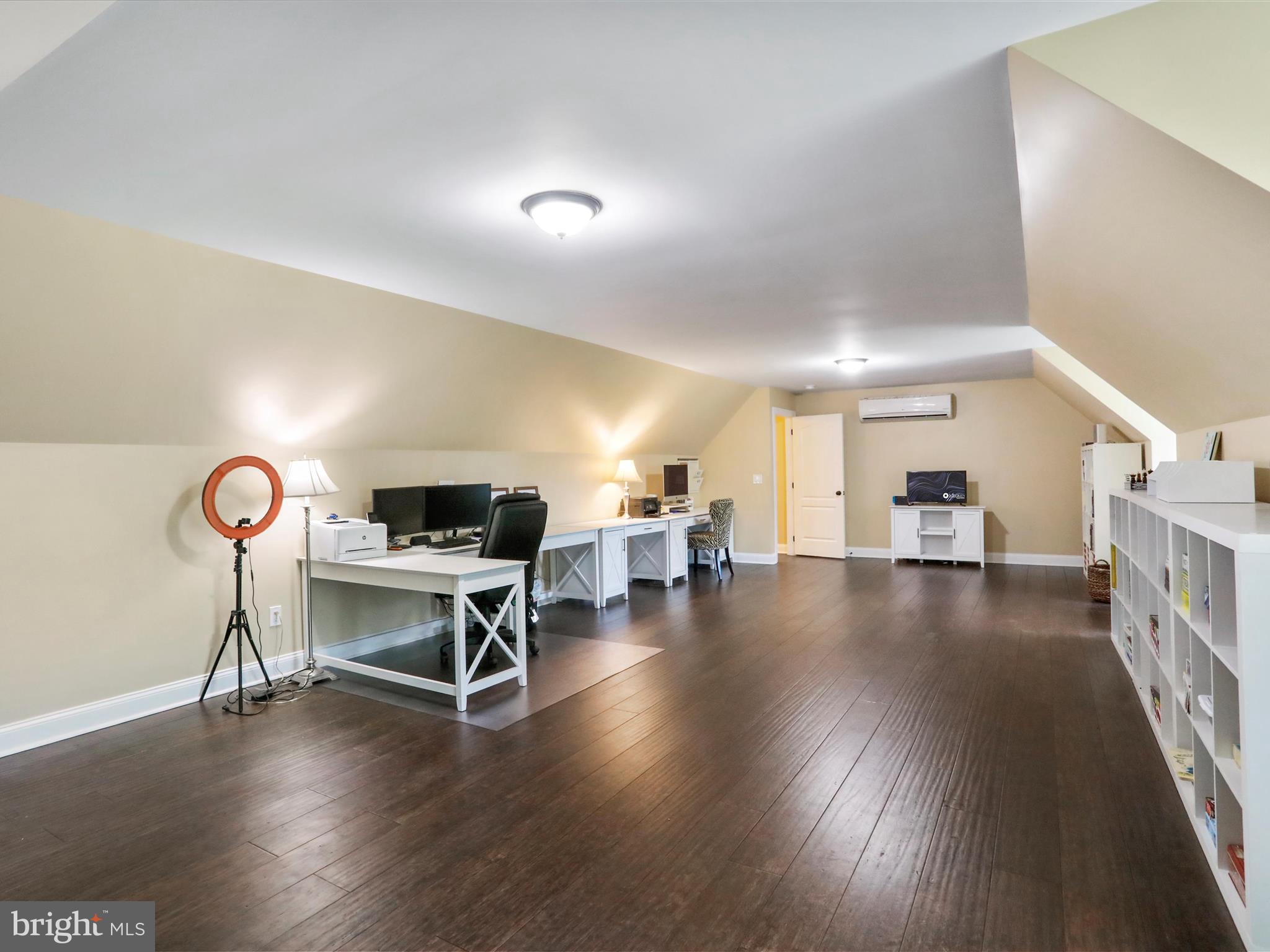 ENGLE CROSSING - Residential