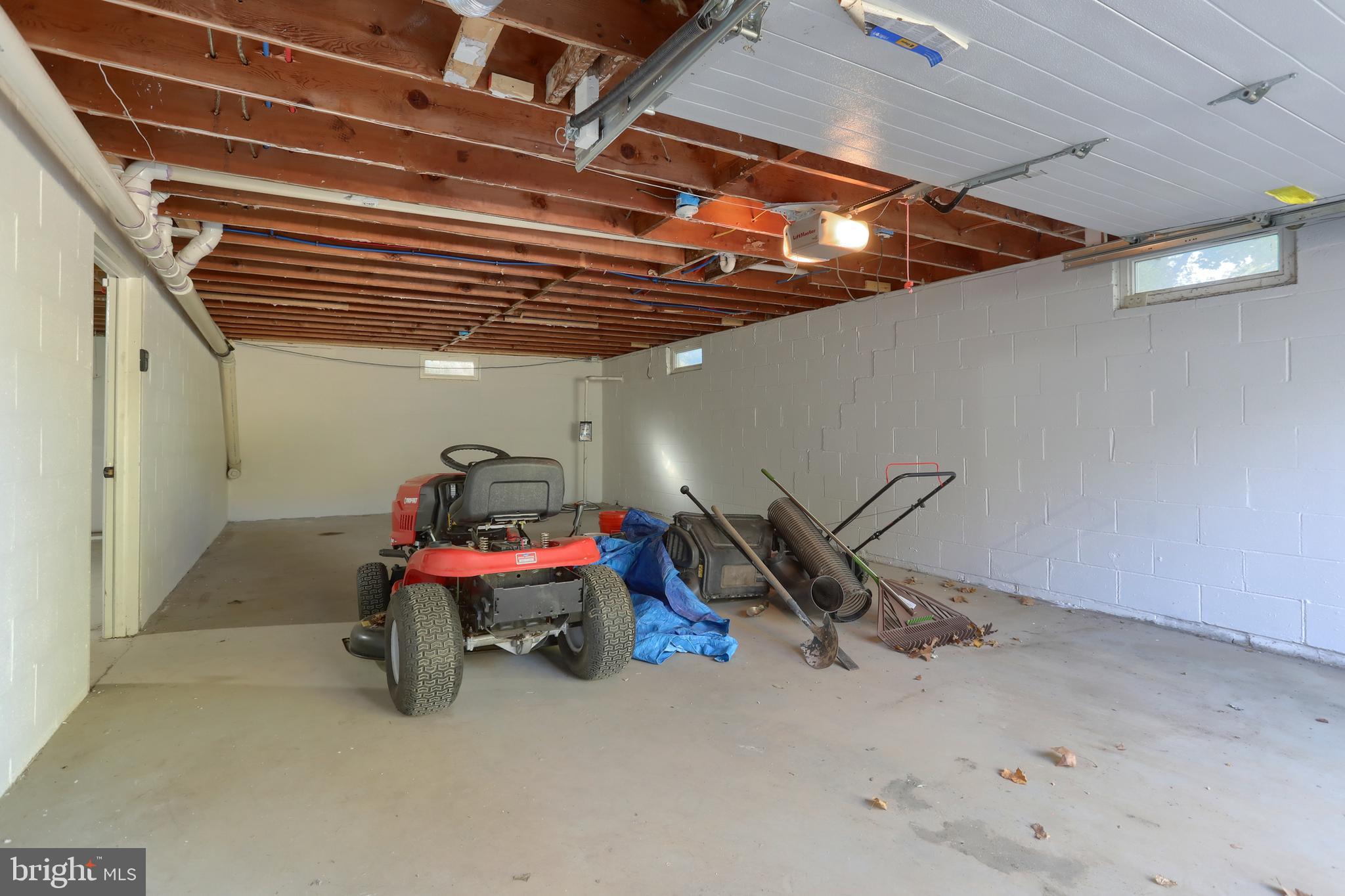 LEBANON - Residential