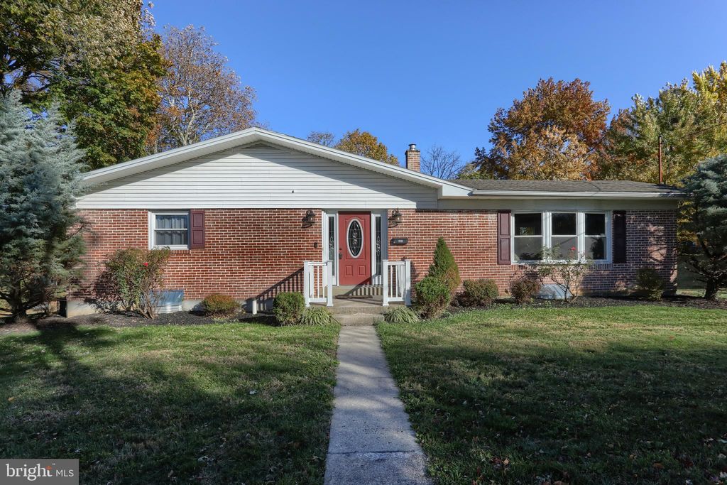 Photo of 508 Noble Street, LEBANON, PA 17042 (MLS # PALN2023586)
