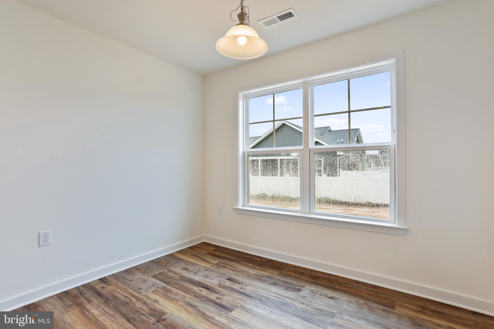 HARVEST GLEN - Residential