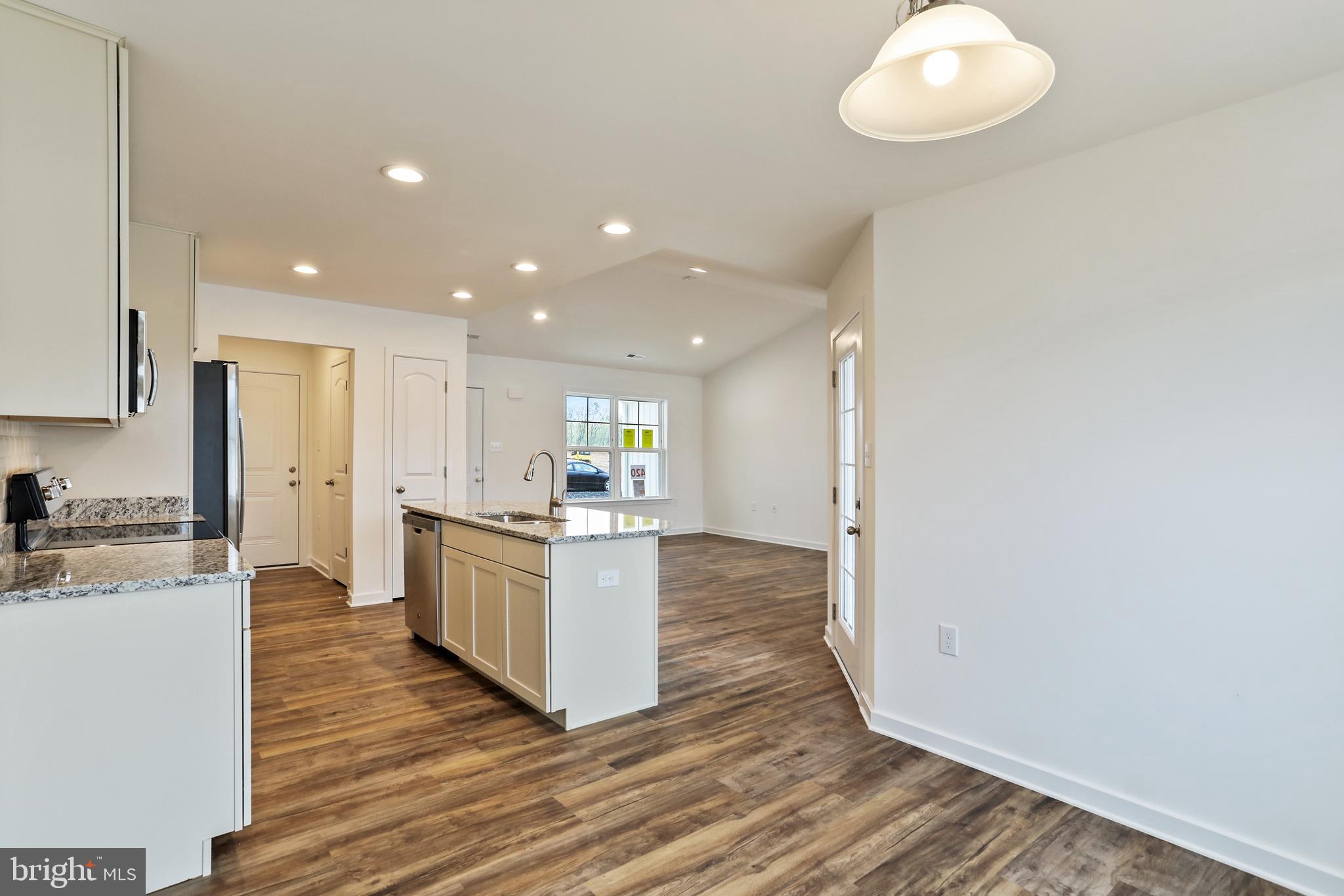 HARVEST GLEN - Residential