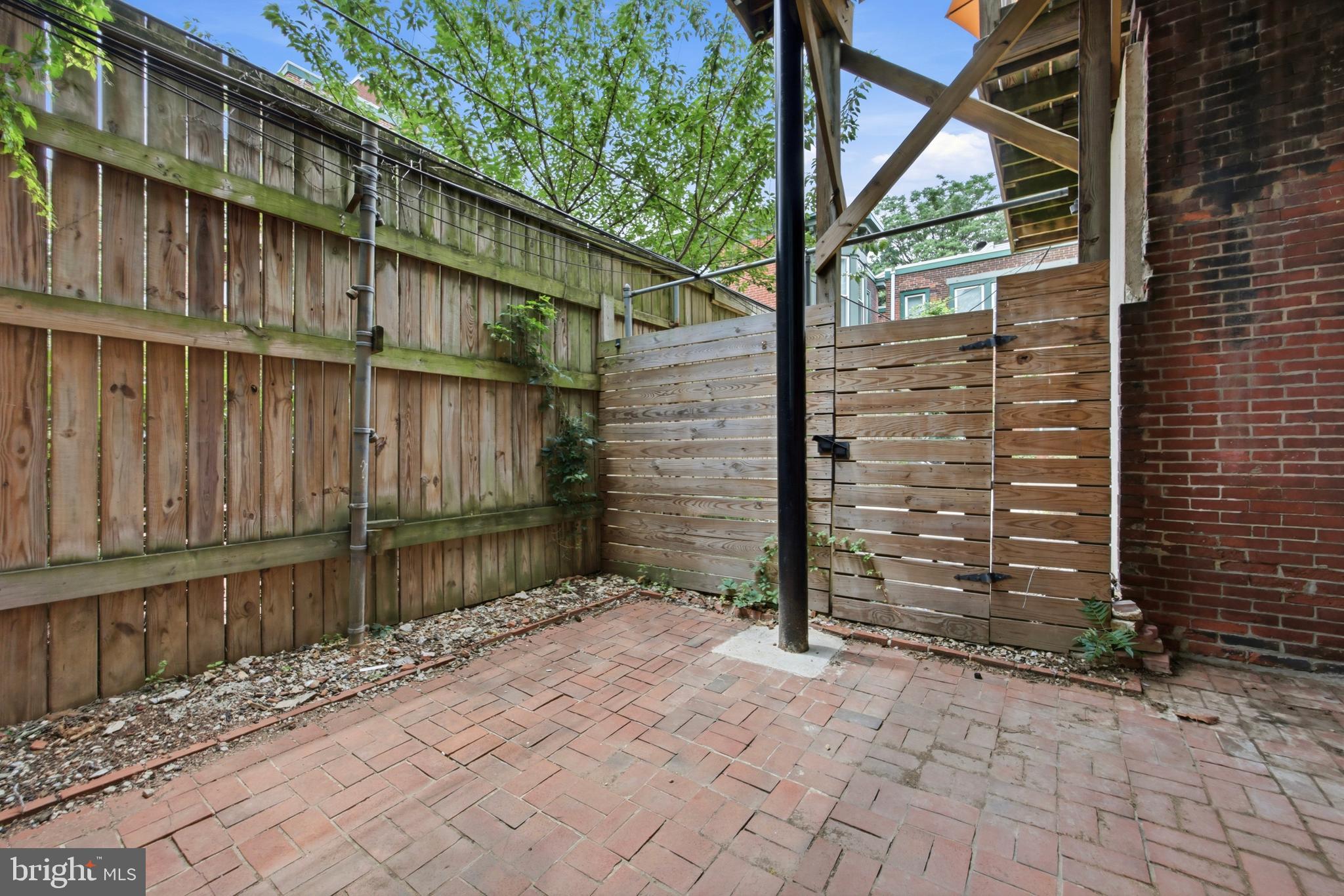 1712 MOUNT VERNON 1R