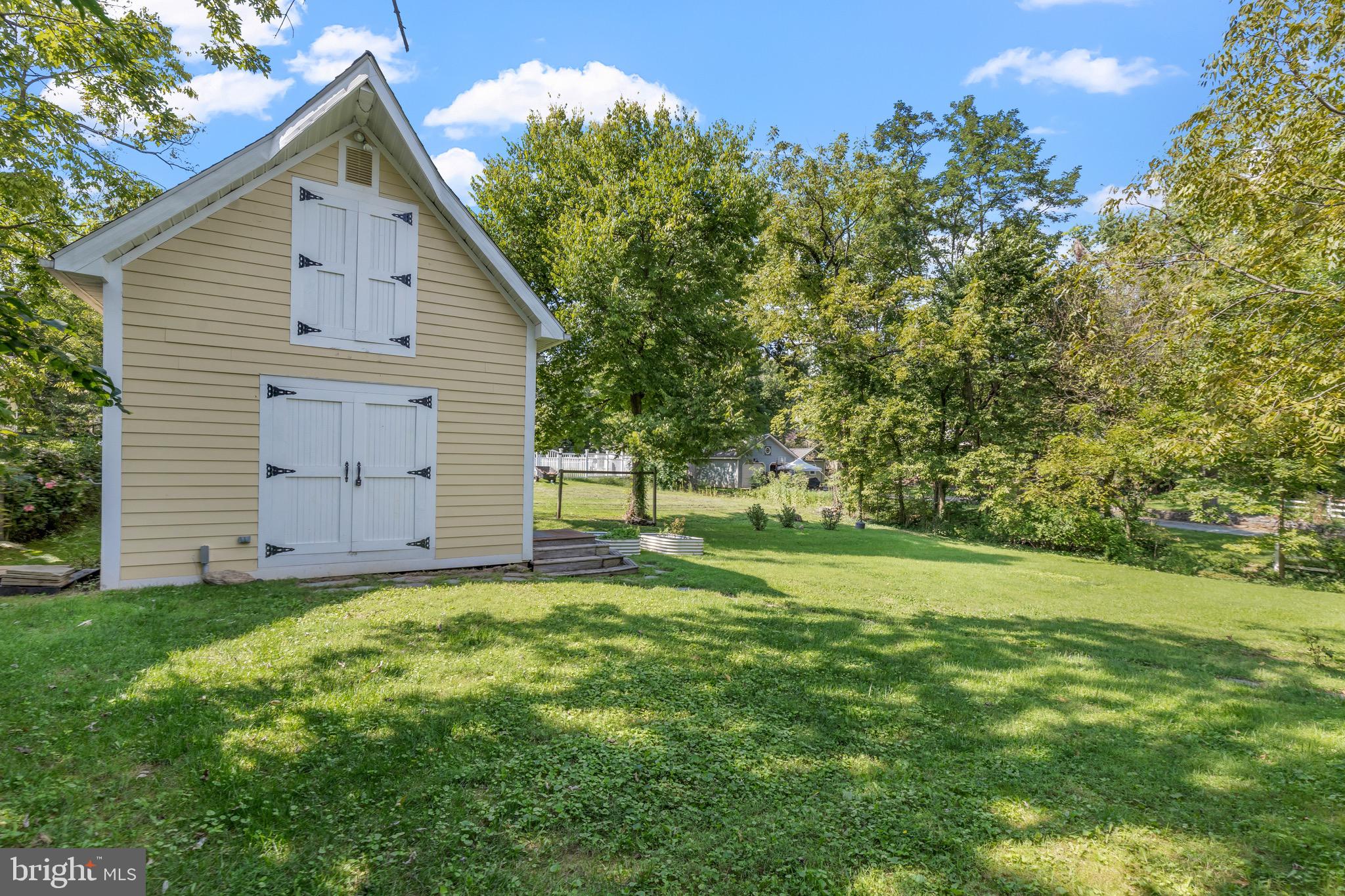 TOWN OF HAMILTON - Residential