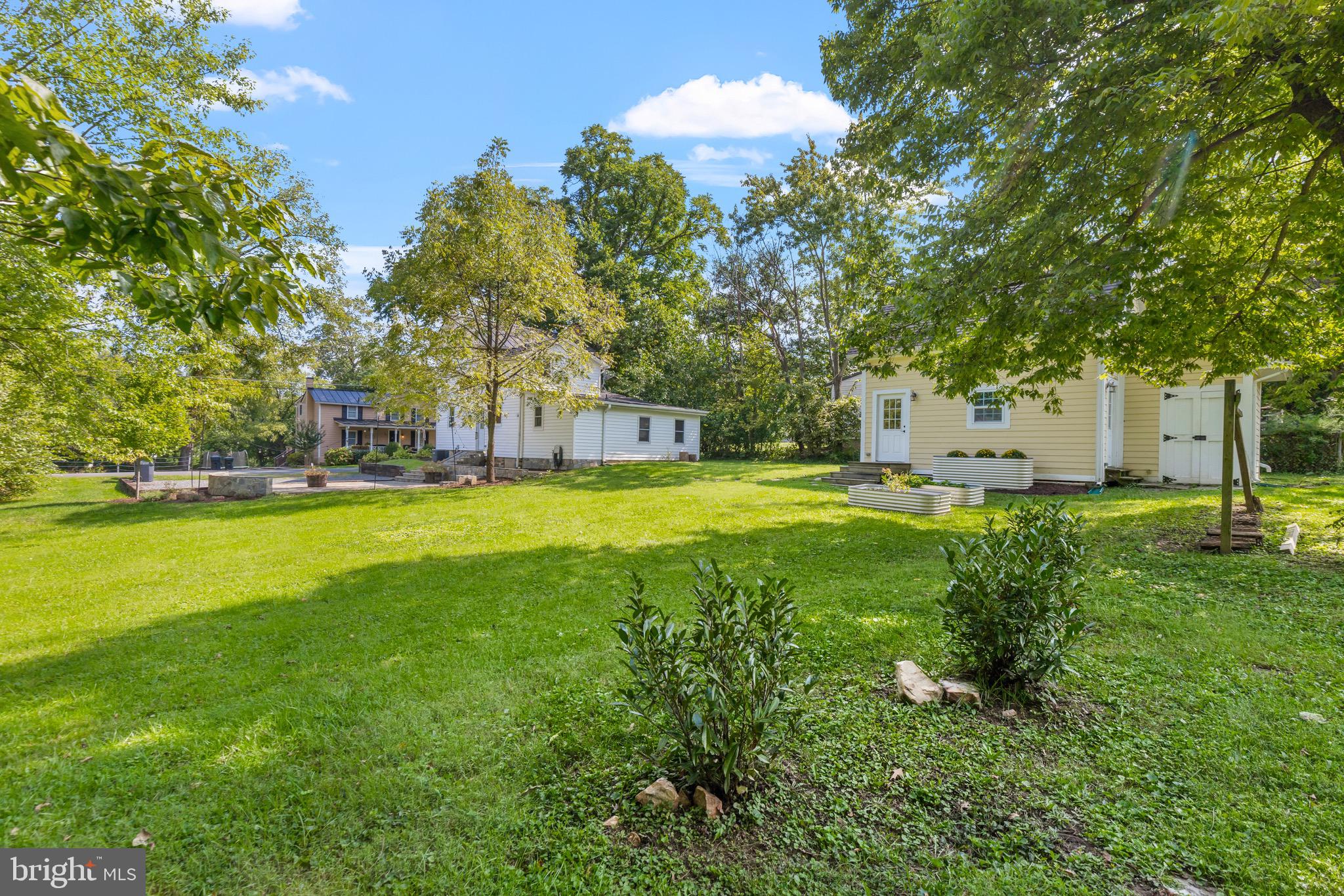 TOWN OF HAMILTON - Residential