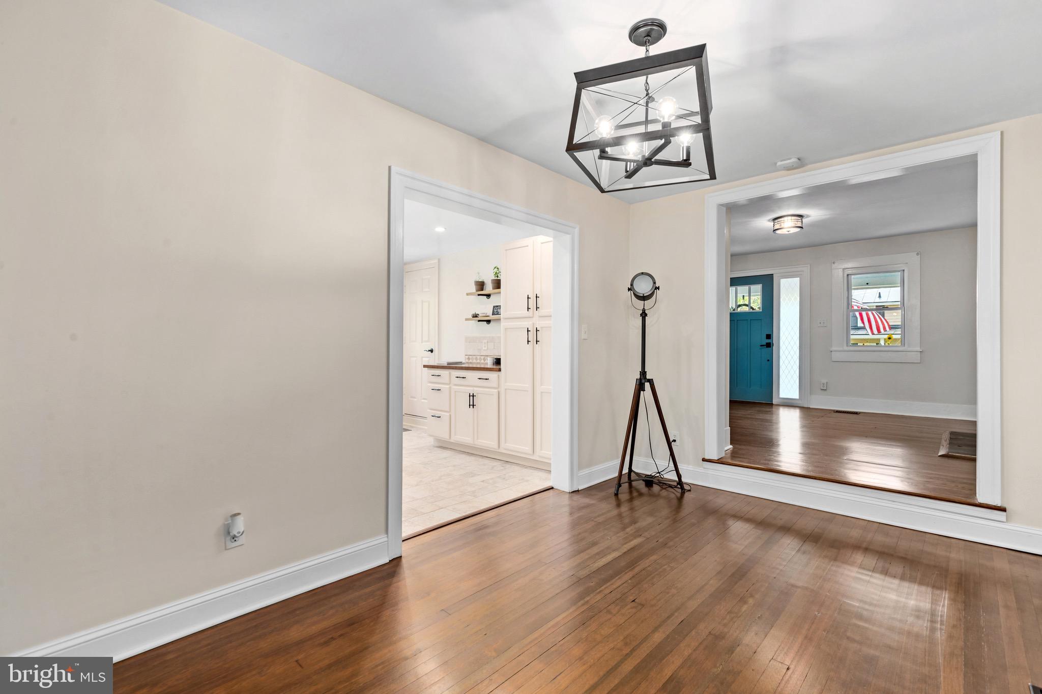 TOWN OF HAMILTON - Residential