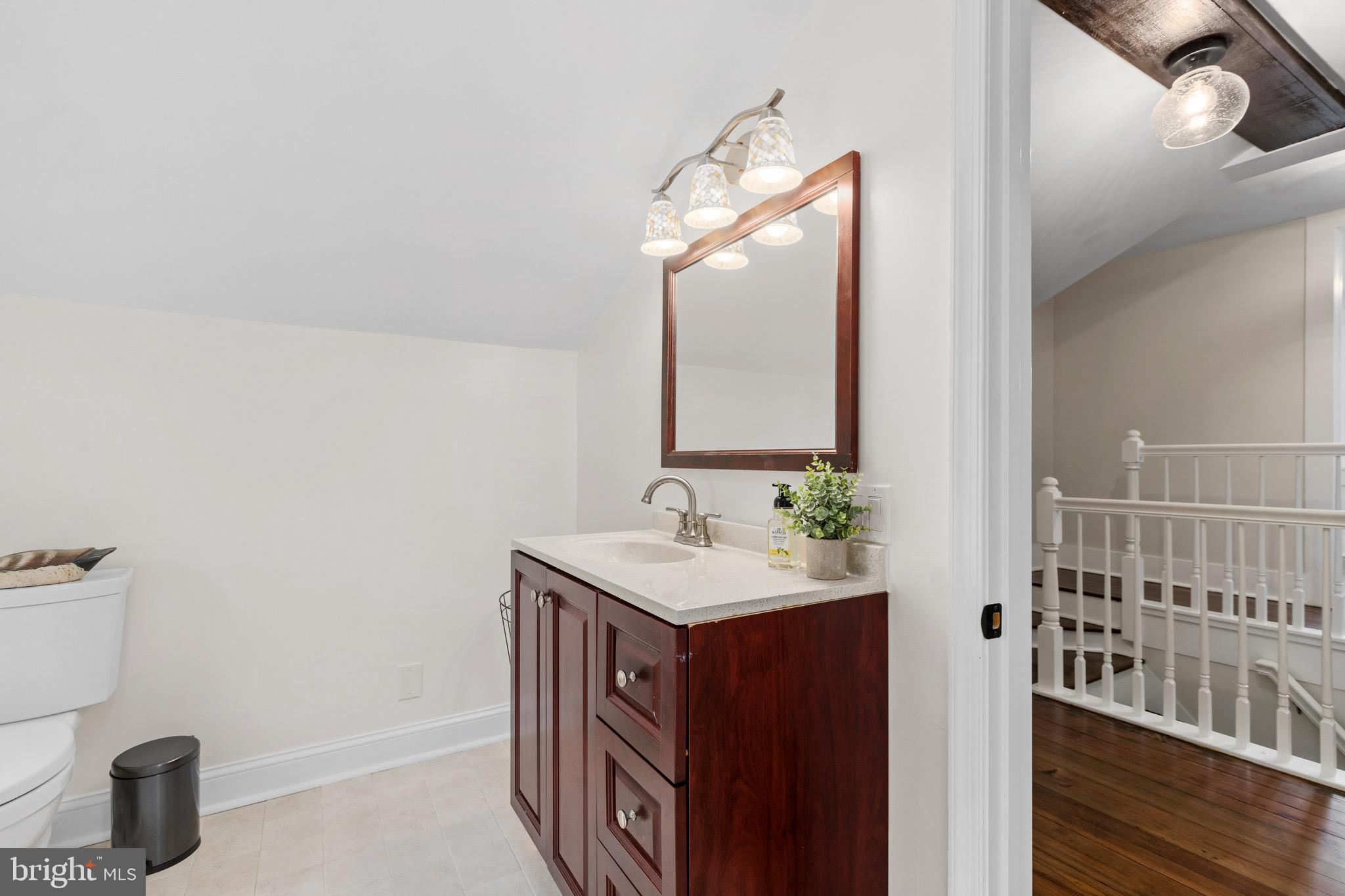 TOWN OF HAMILTON - Residential