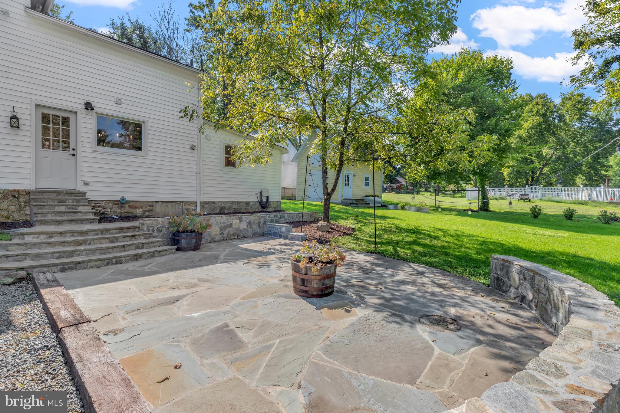 TOWN OF HAMILTON - Residential