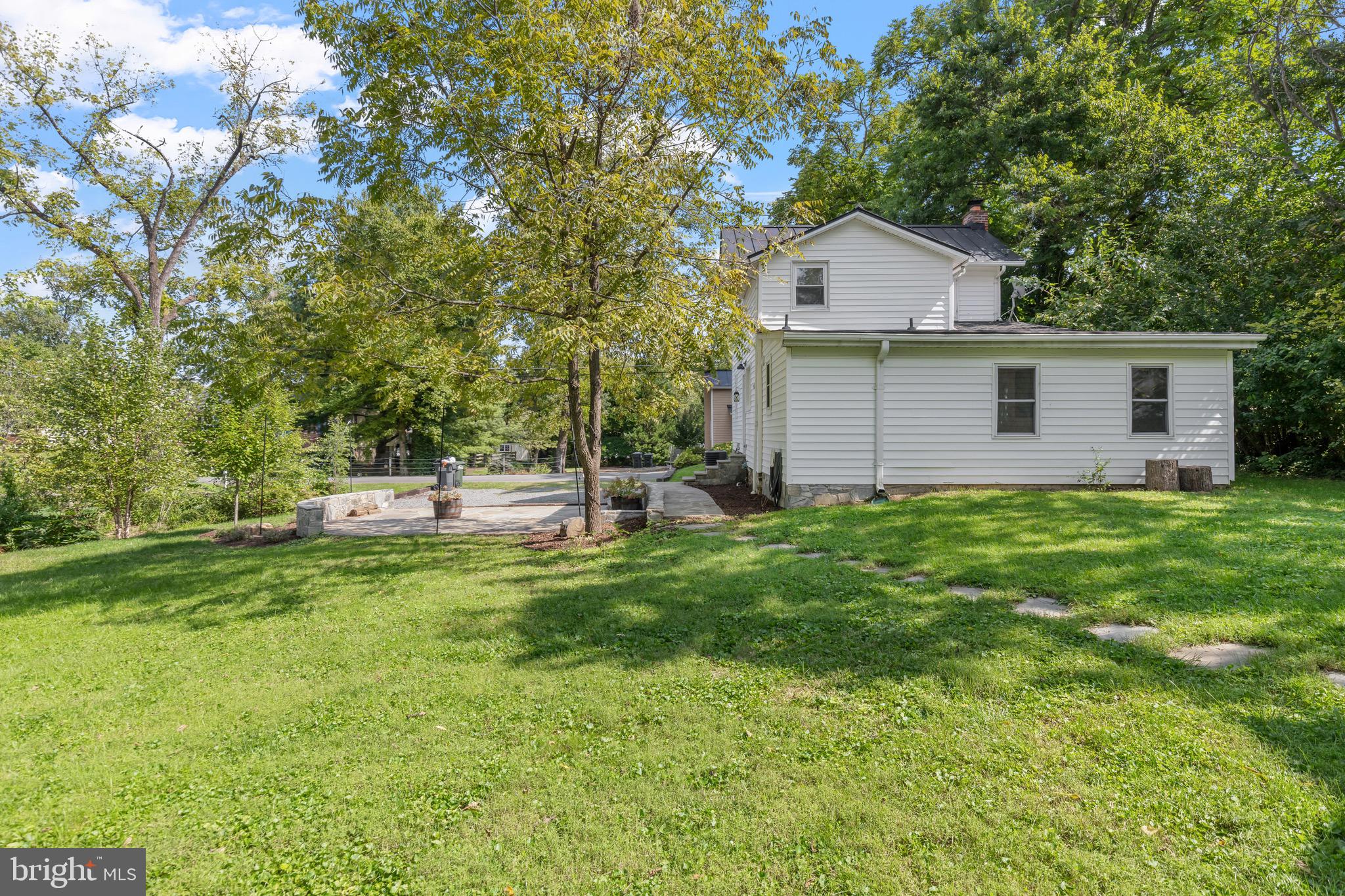 TOWN OF HAMILTON - Residential