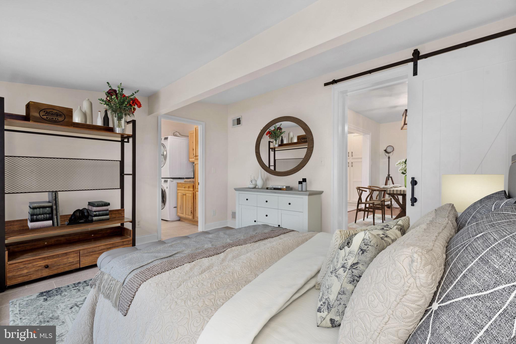 TOWN OF HAMILTON - Residential