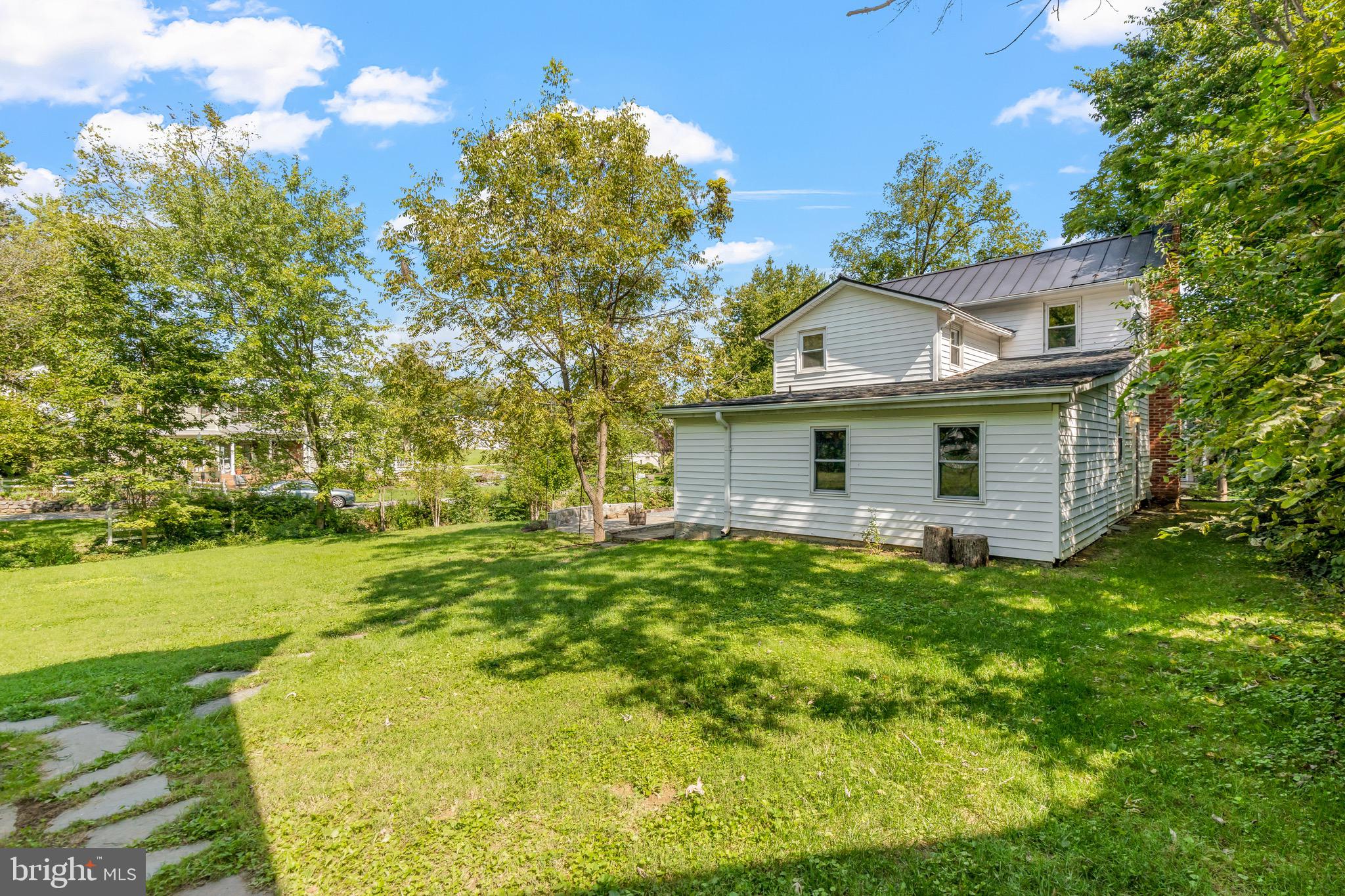 TOWN OF HAMILTON - Residential