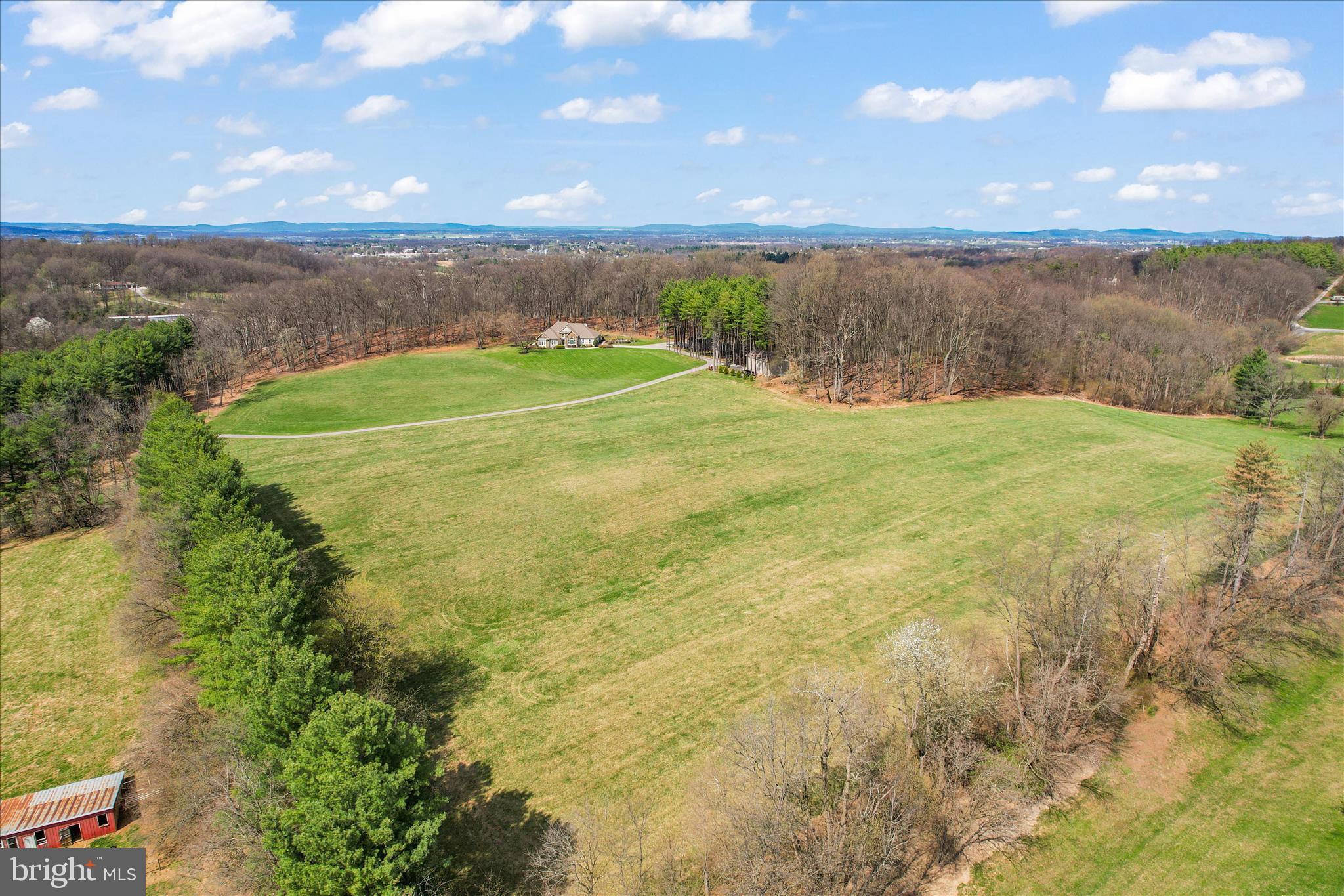 PIGEON HILLS - Residential