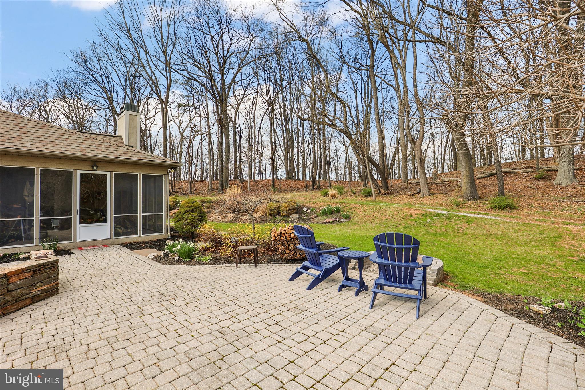 PIGEON HILLS - Residential