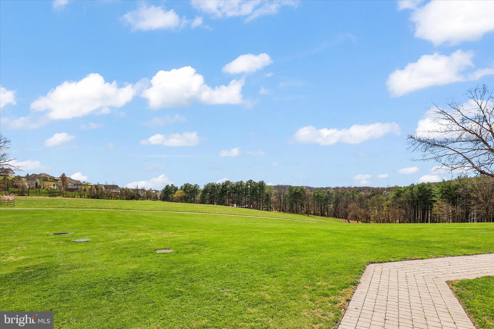 PIGEON HILLS - Residential