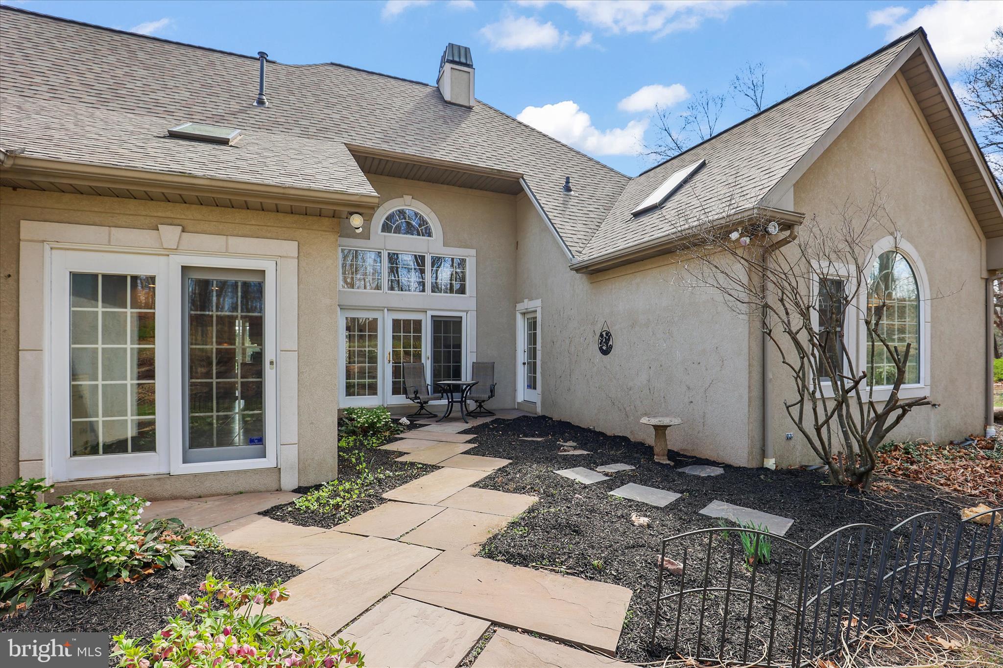 PIGEON HILLS - Residential