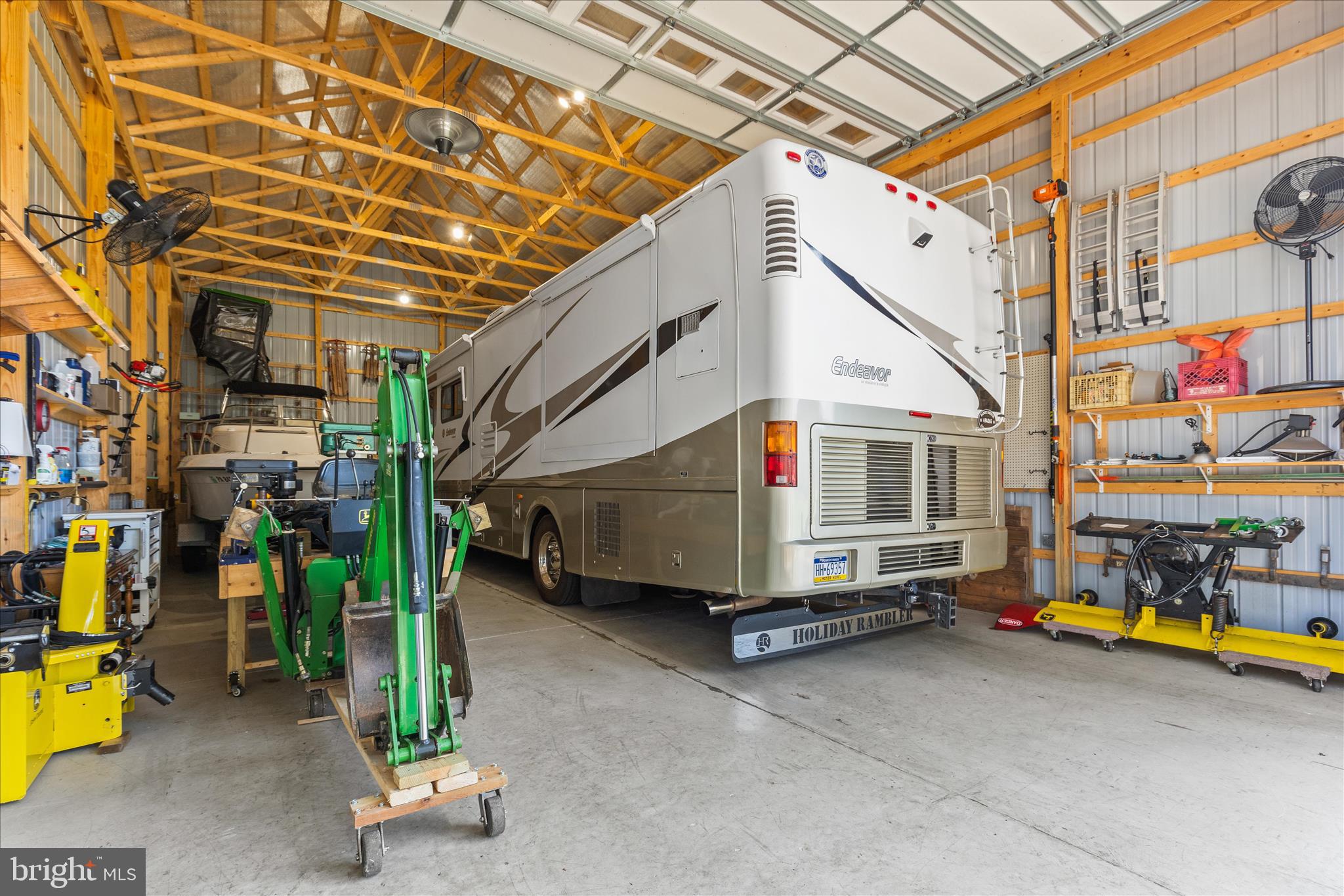 PIGEON HILLS - Residential