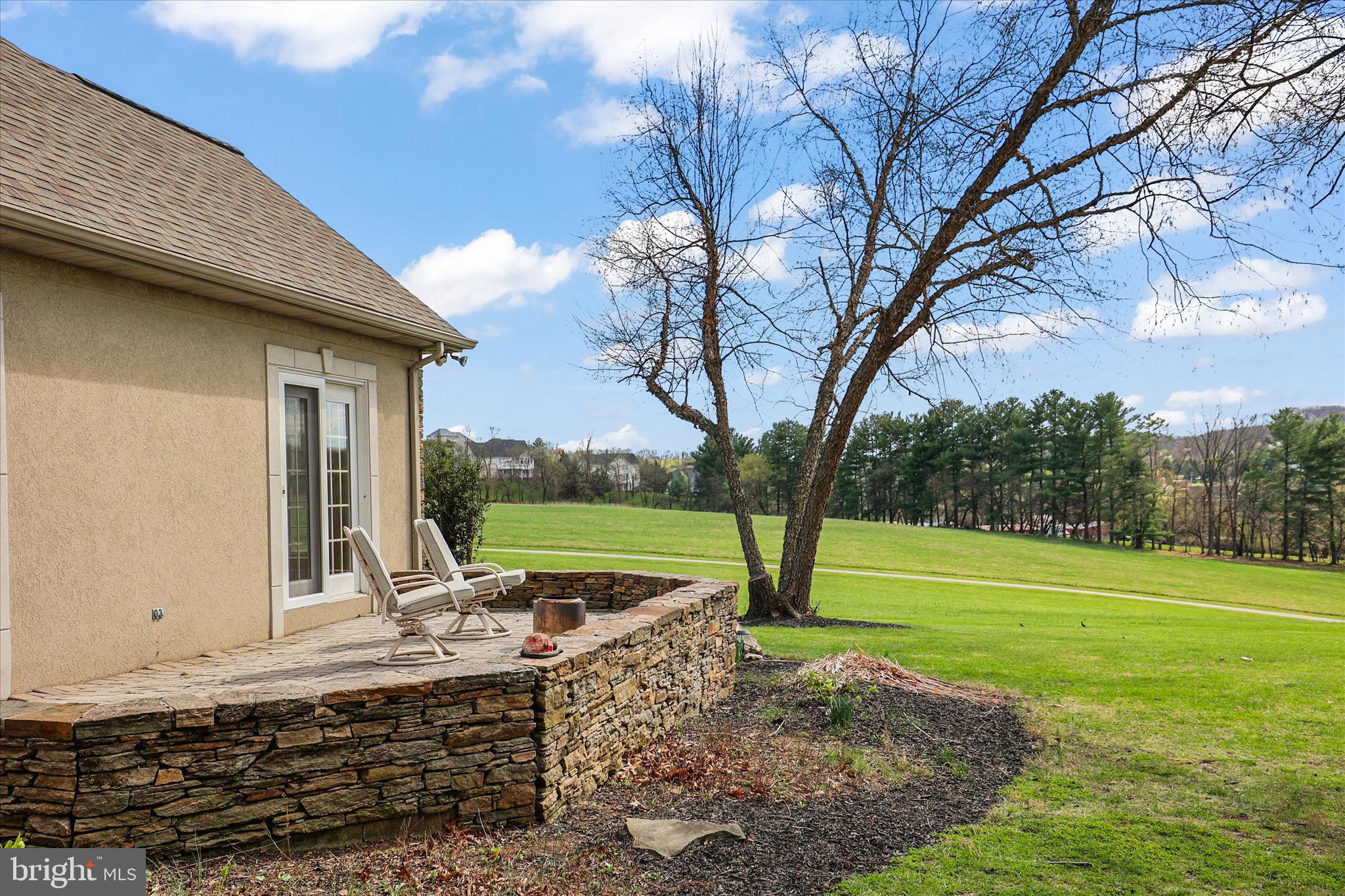 PIGEON HILLS - Residential