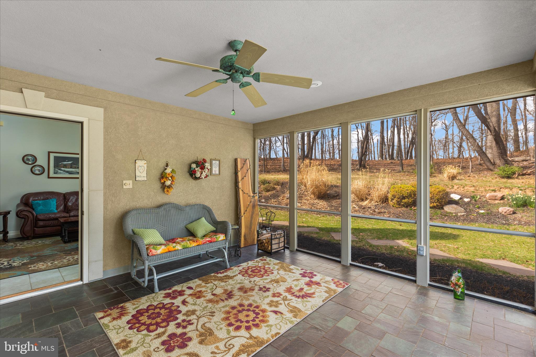 PIGEON HILLS - Residential