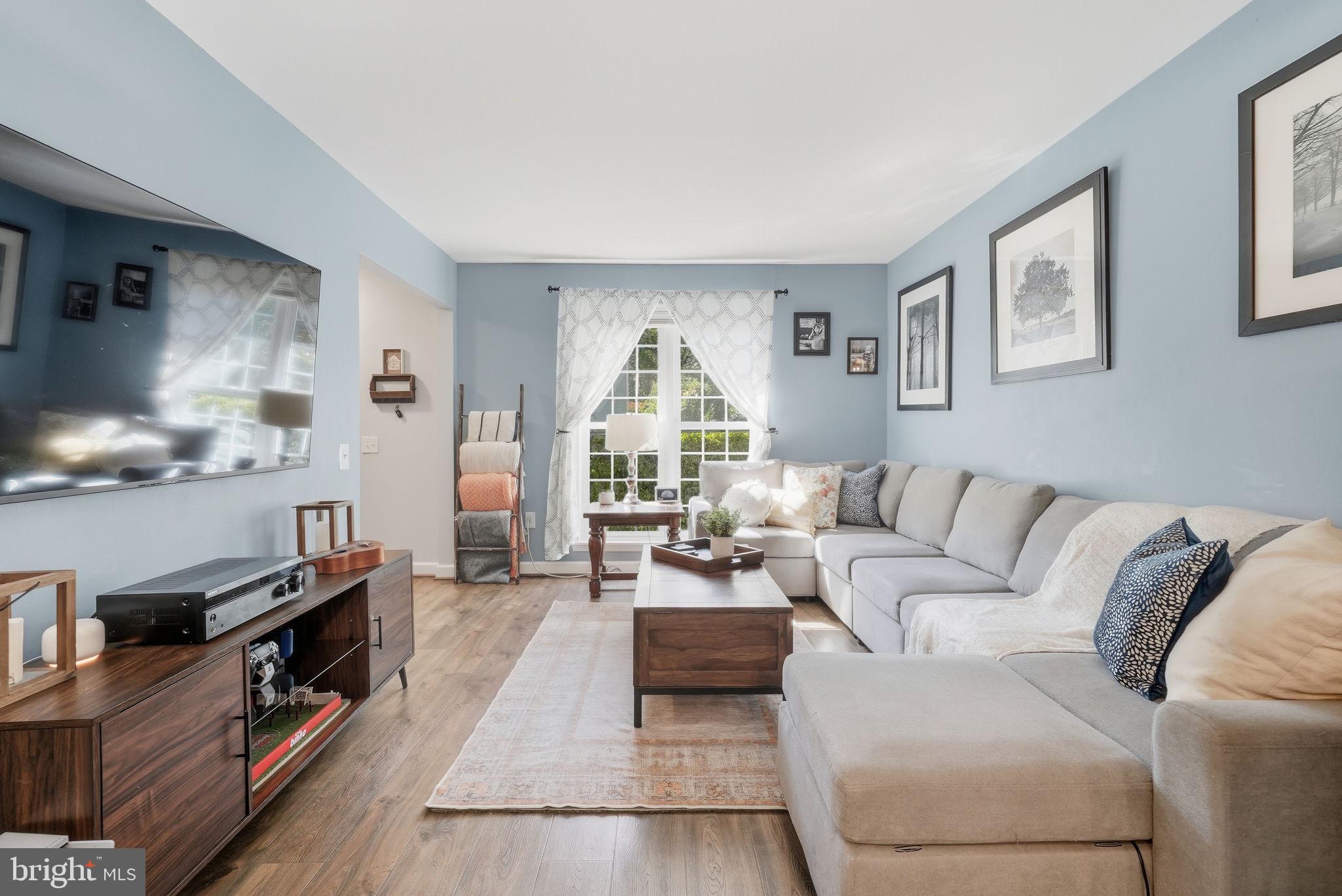 5809 WOOD POPPY COURT