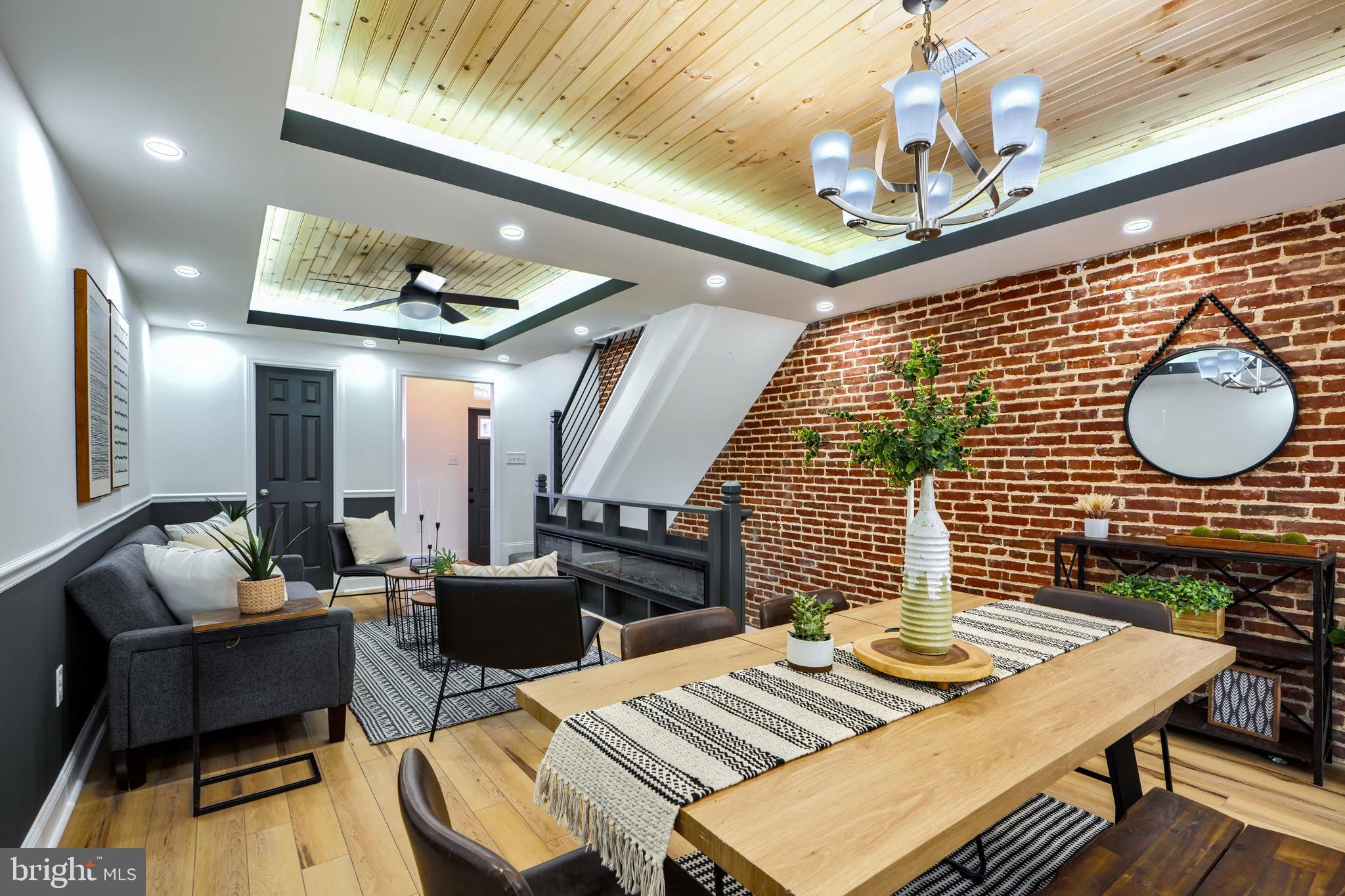 HAMPDEN HISTORIC DISTRICT - Residential