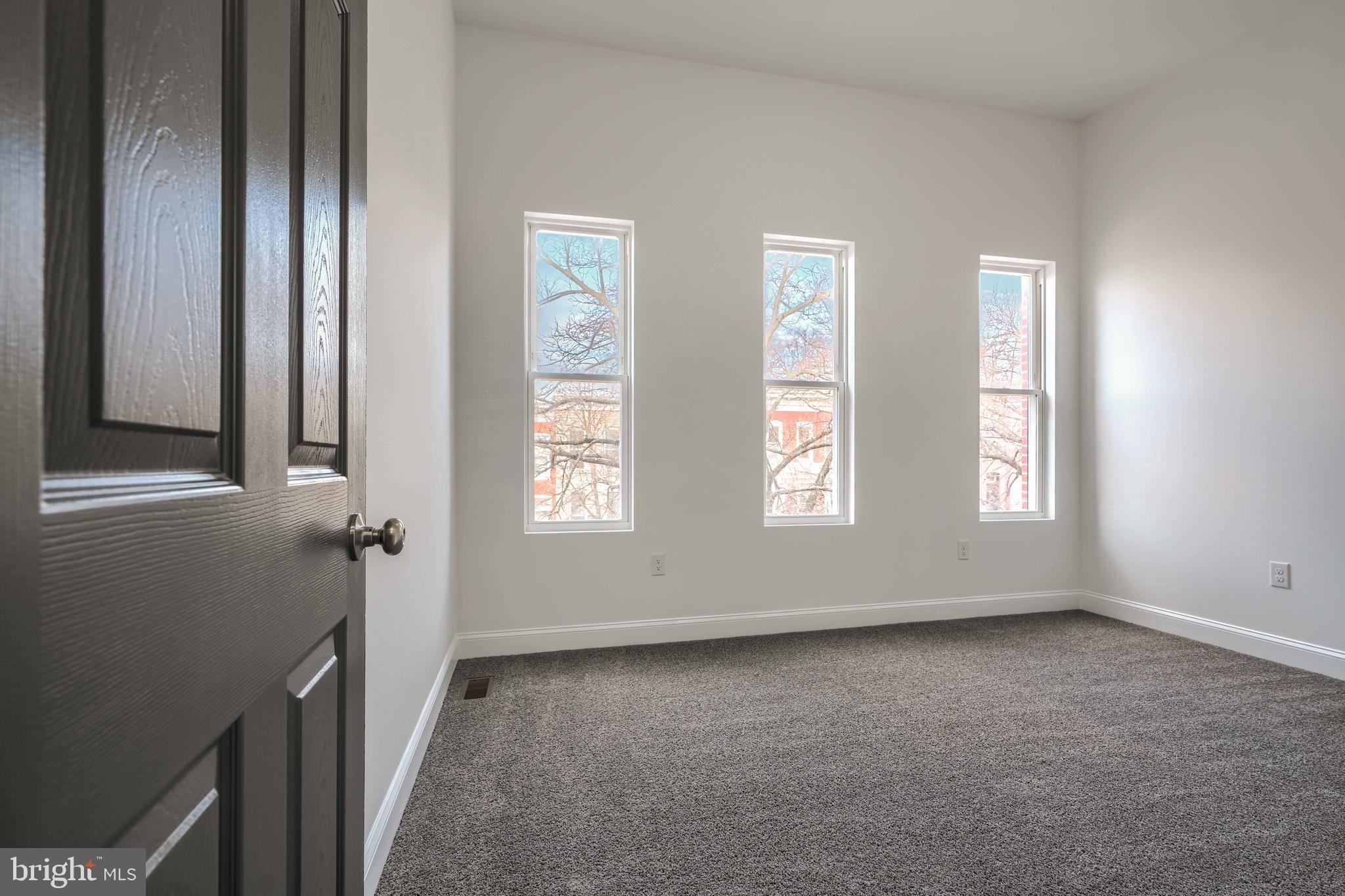 HAMPDEN HISTORIC DISTRICT - Residential