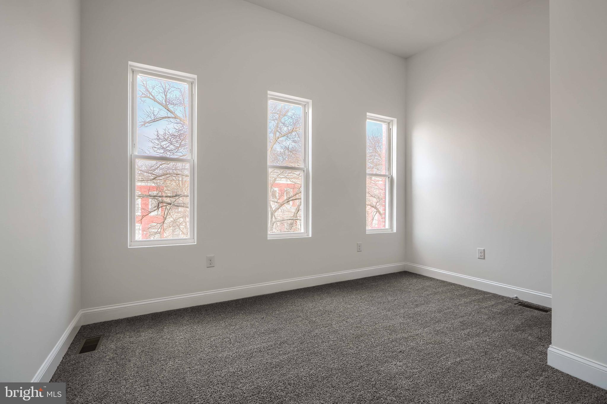 HAMPDEN HISTORIC DISTRICT - Residential