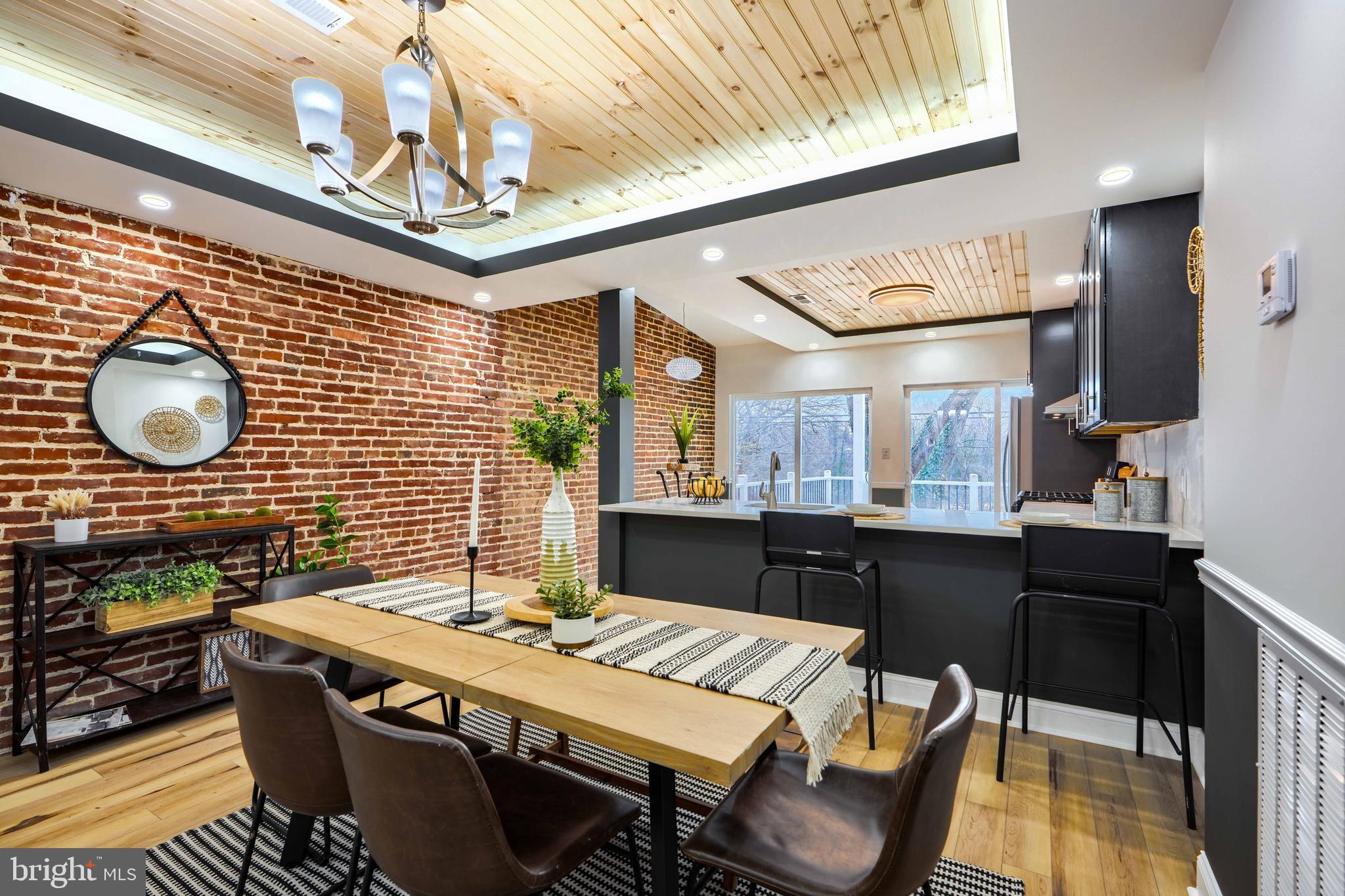 HAMPDEN HISTORIC DISTRICT - Residential