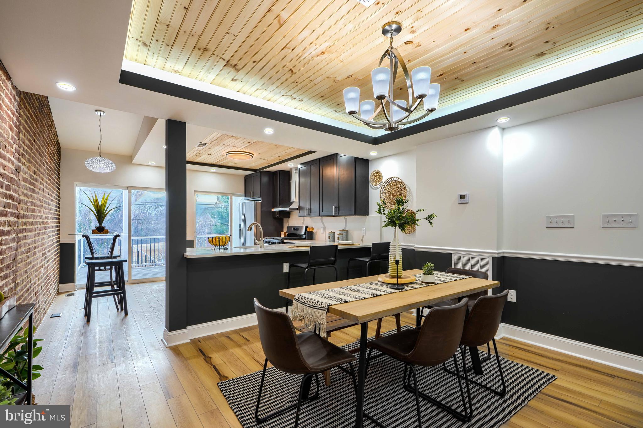 HAMPDEN HISTORIC DISTRICT - Residential