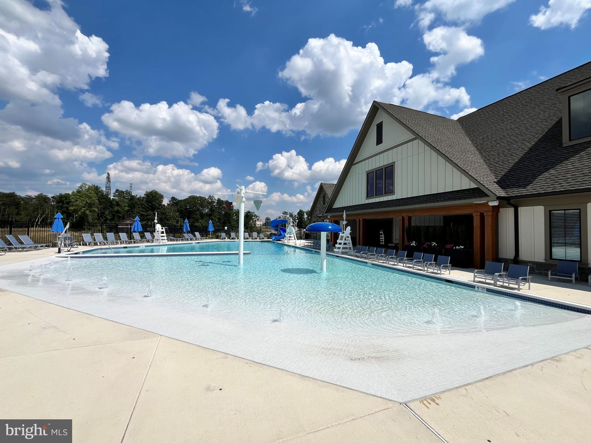 BRAMBLETON - Residential