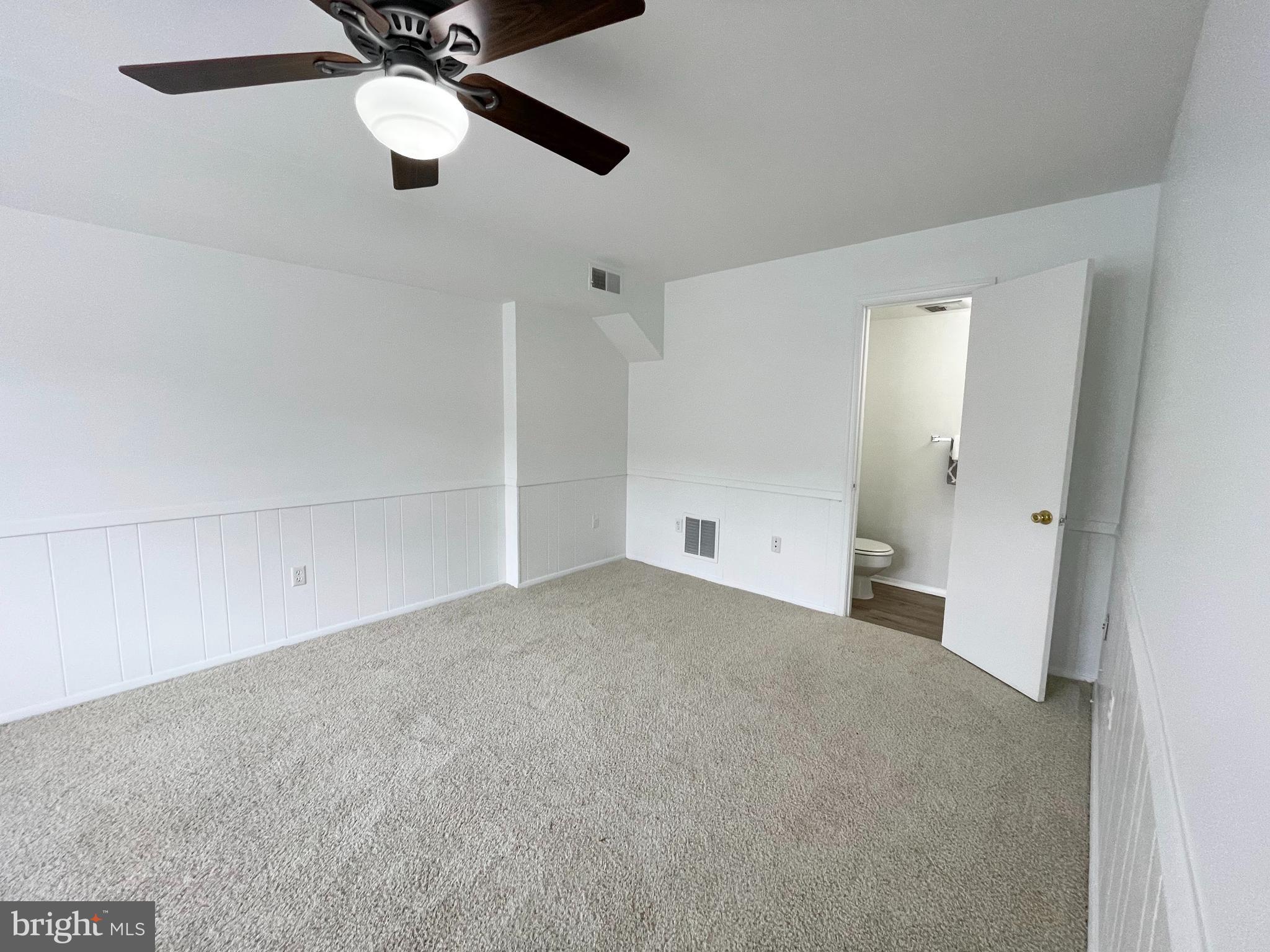 CARDINAL SQUARE - Residential Lease