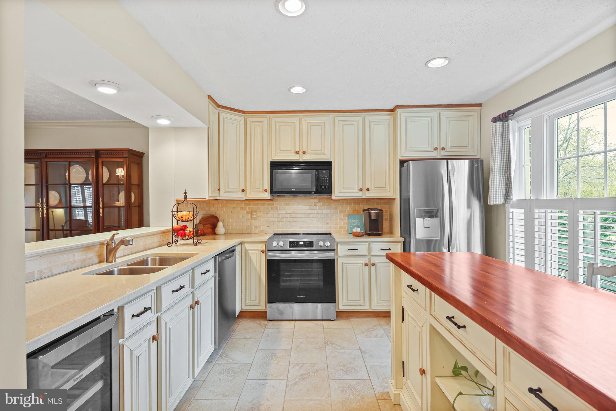 DORSEY HALL - Residential