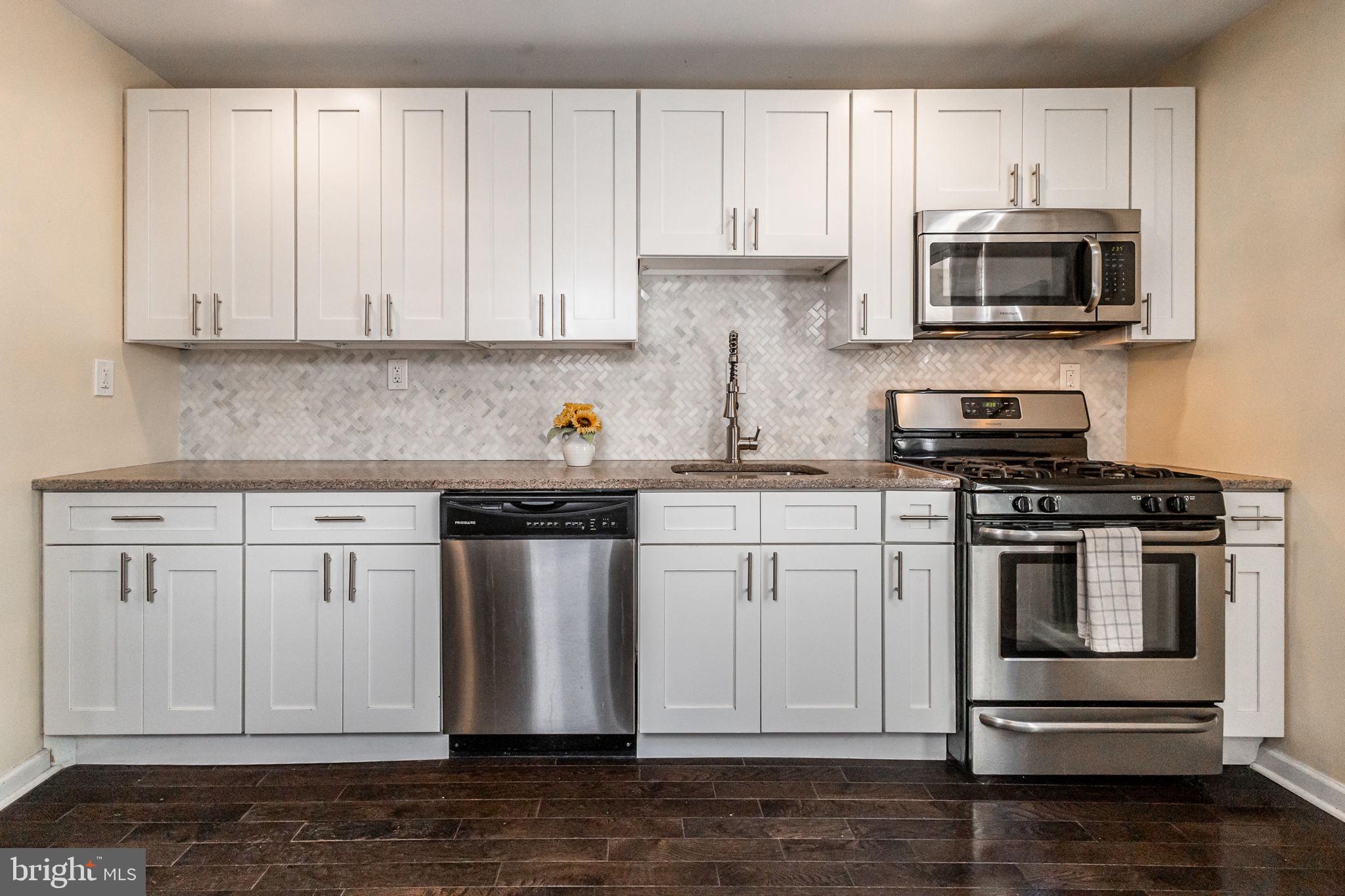 POINT BREEZE - Residential