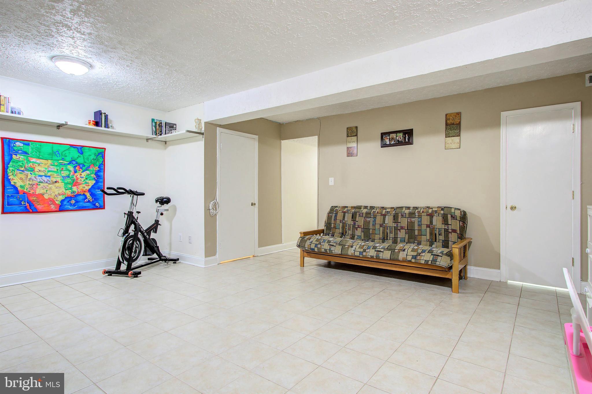 KEENE MILL WOODS - Residential