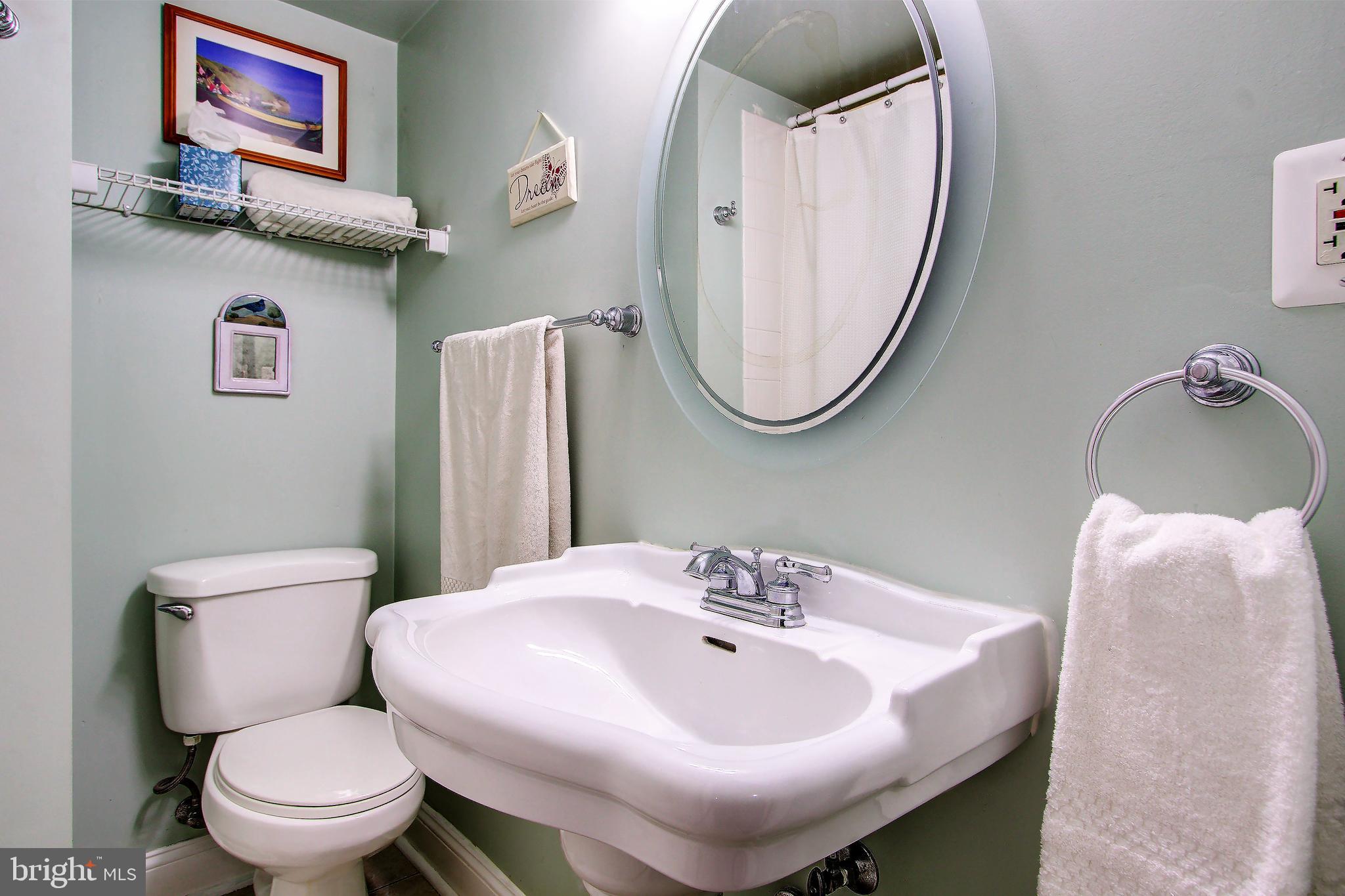 KEENE MILL WOODS - Residential