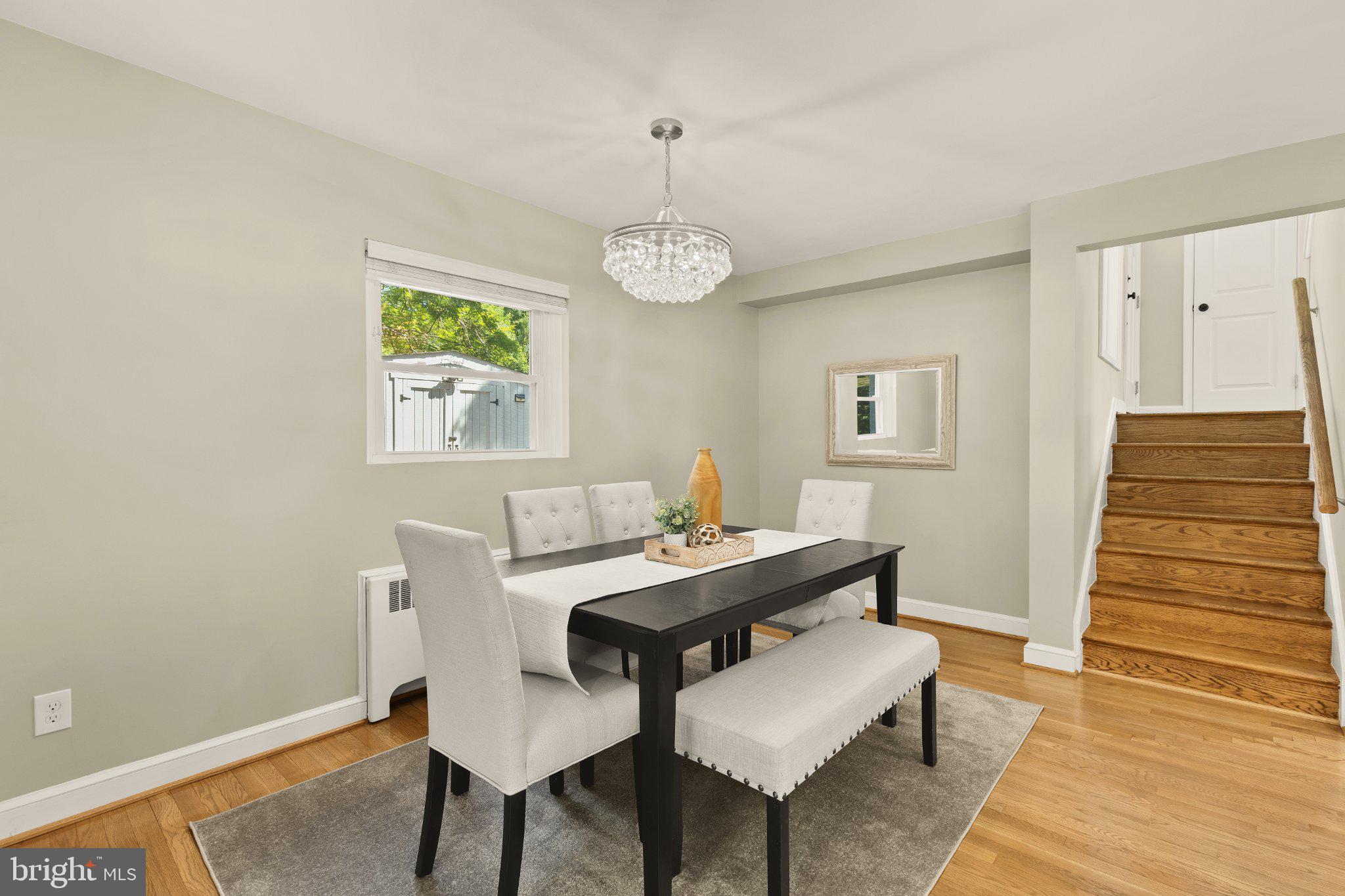 KENSINGTON - Residential
