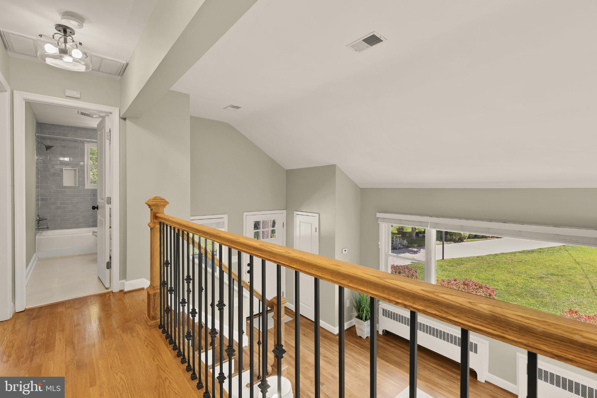 KENSINGTON - Residential
