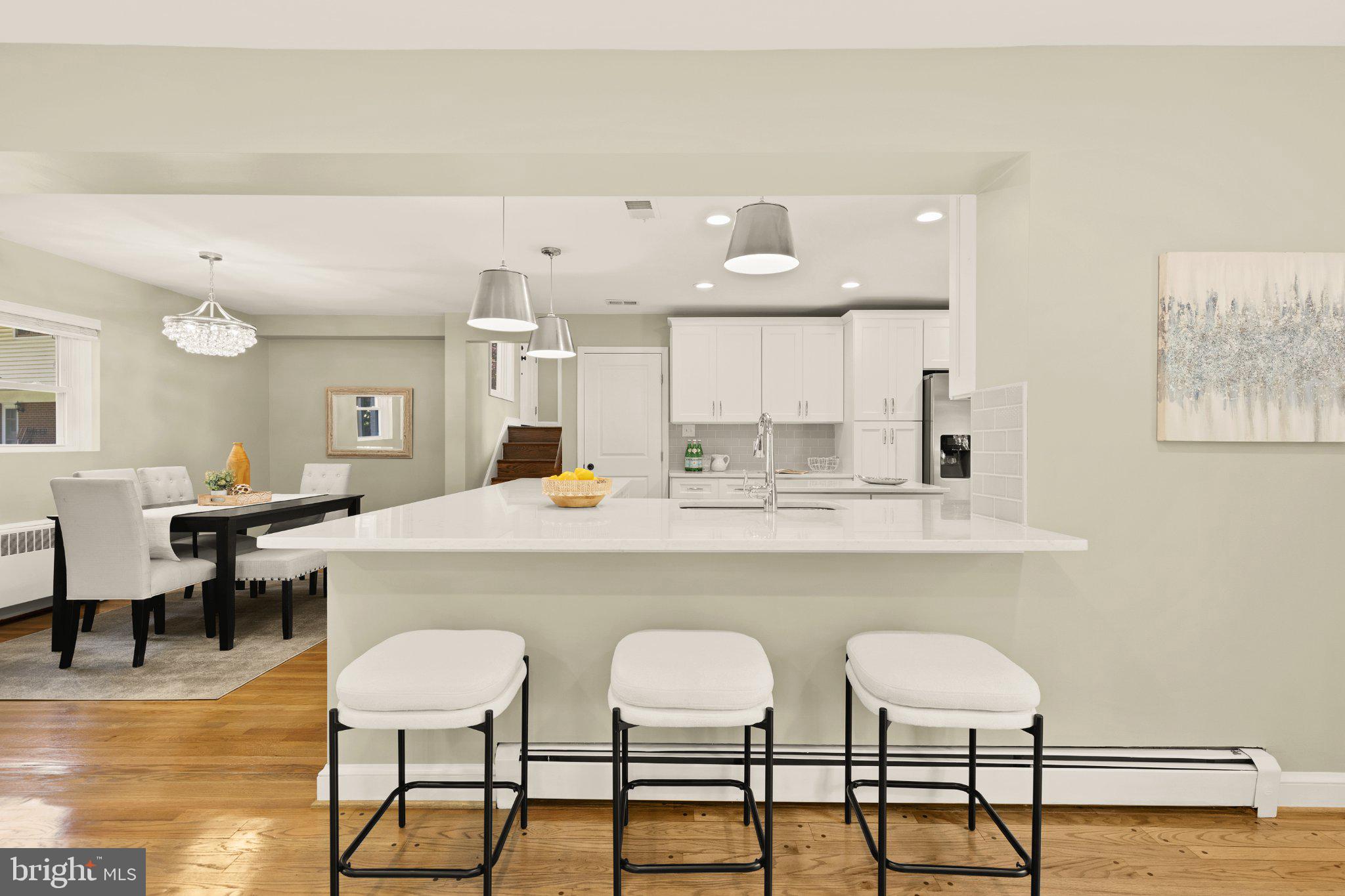 KENSINGTON - Residential