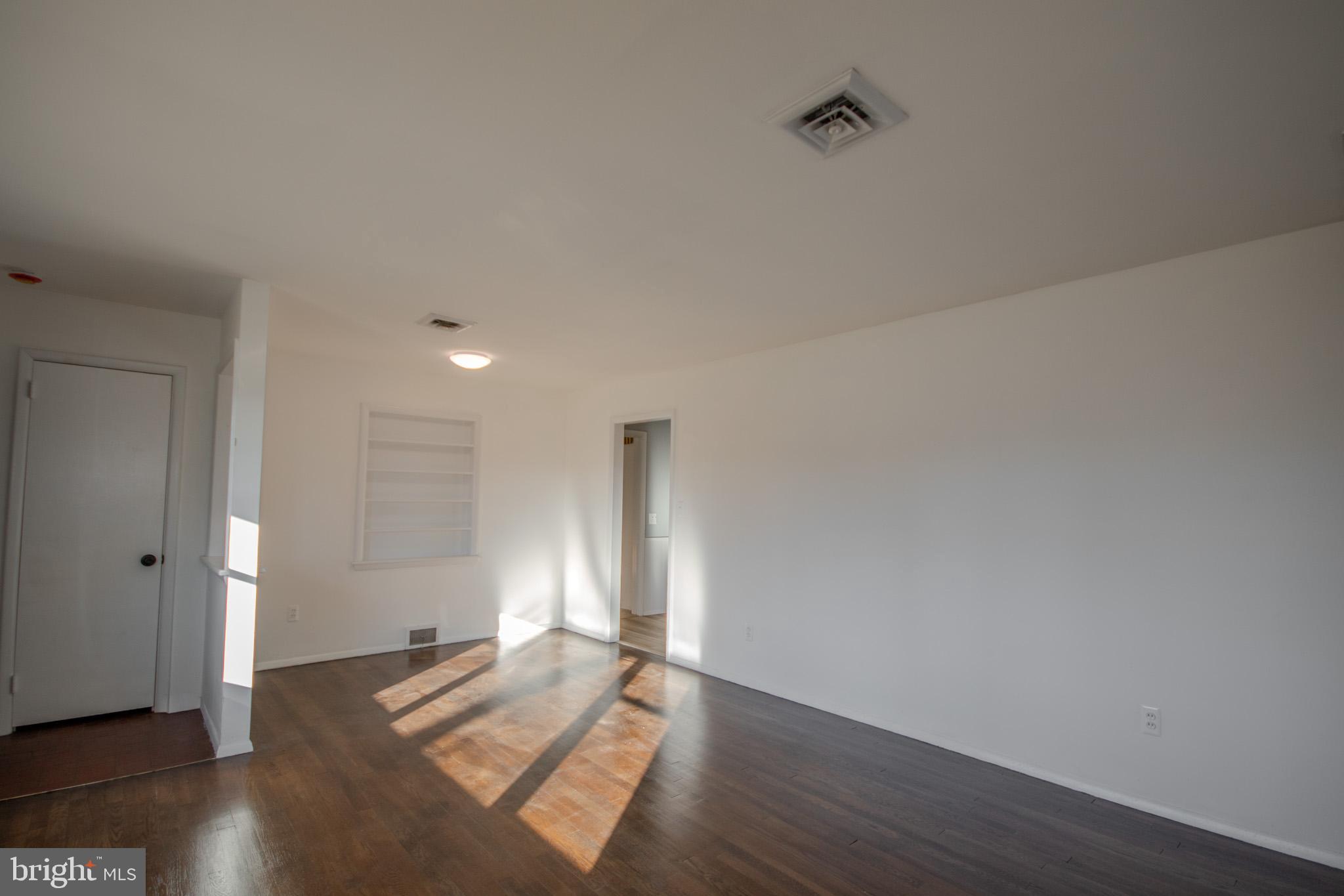 SUBURBAN AC - Residential