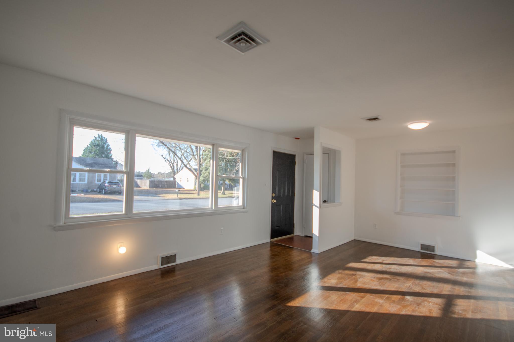 SUBURBAN AC - Residential