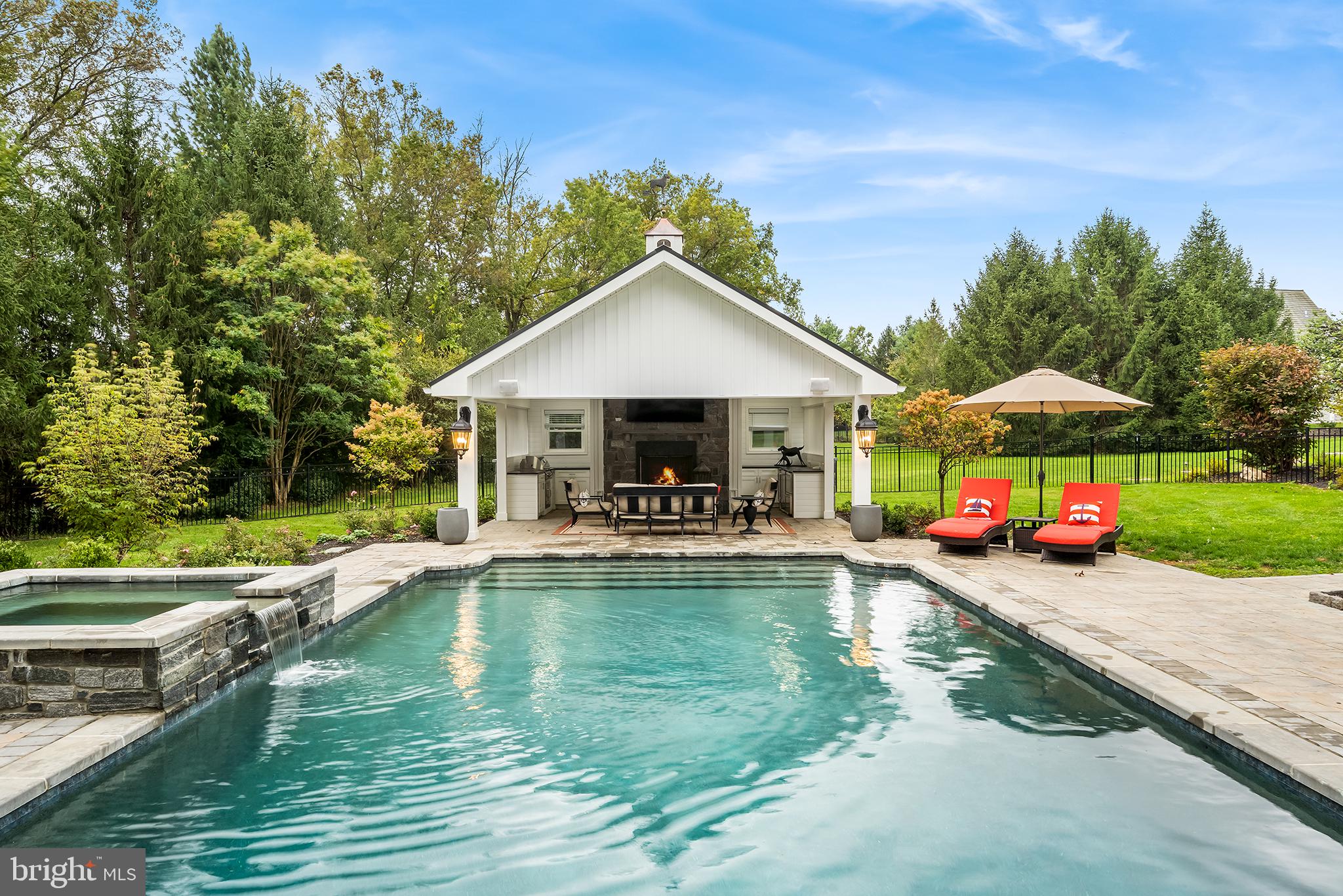 DOVECOTE - Residential