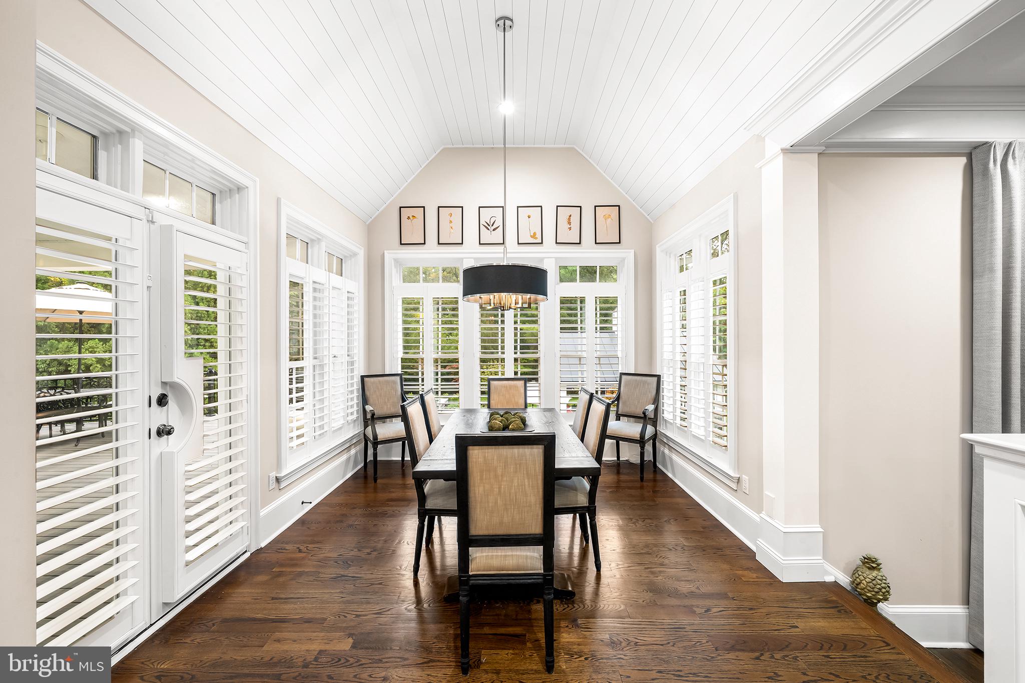 DOVECOTE - Residential